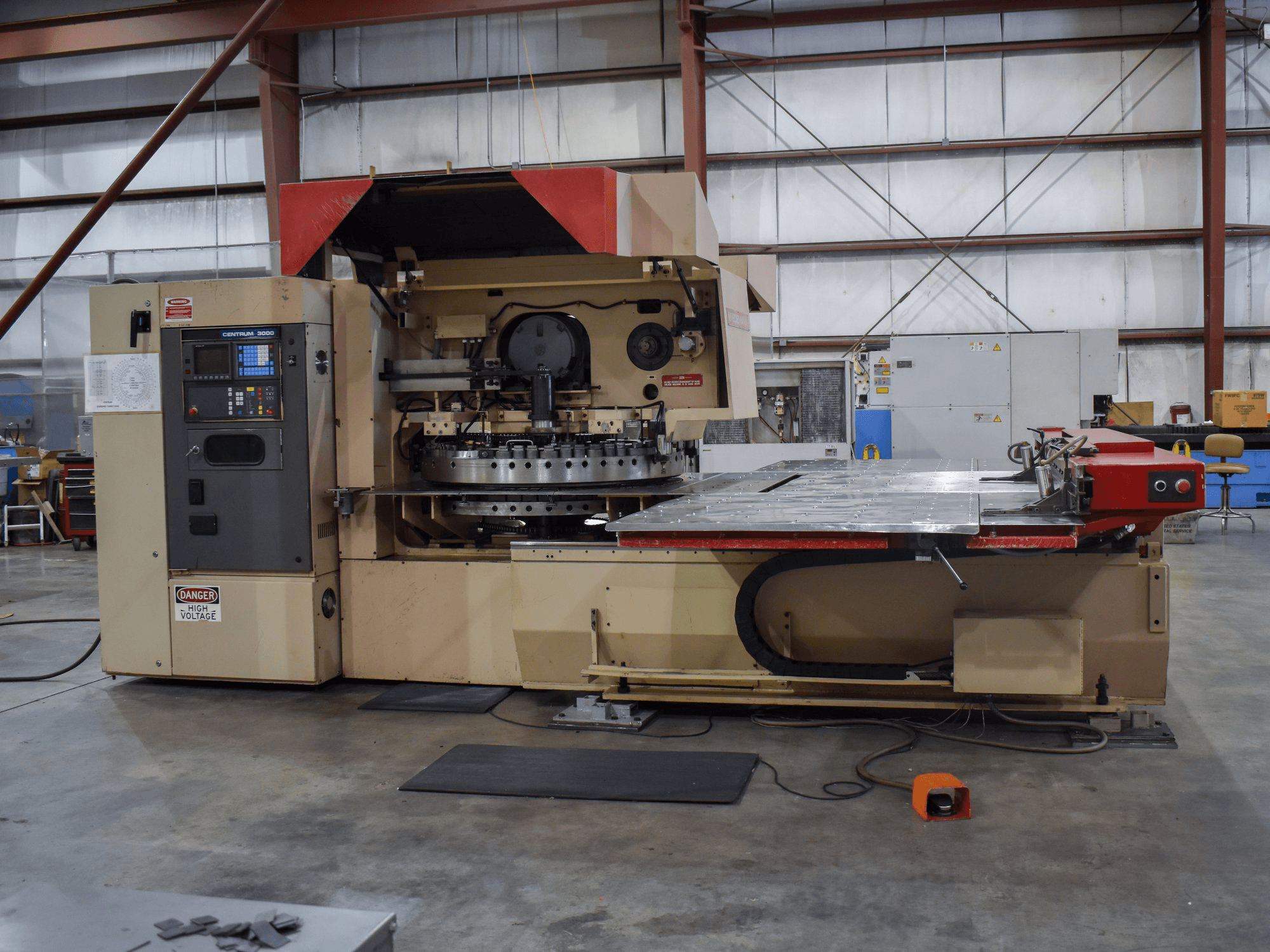 Mašīnas Murata Wiedemann C-3000/Q pretskats