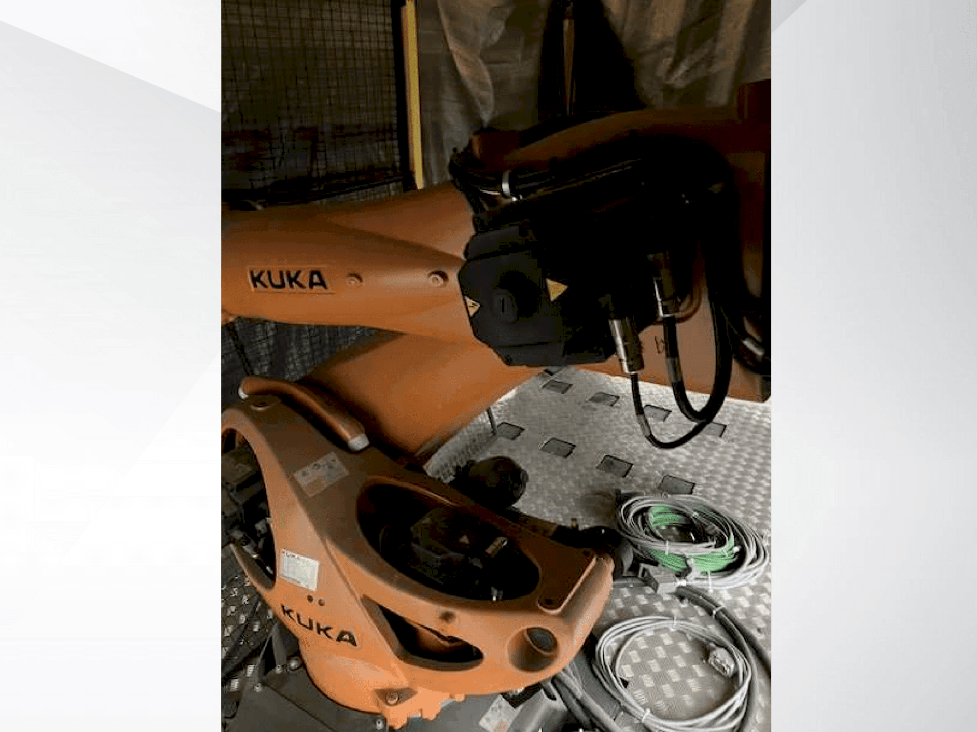 Mašīnas KUKA KR 210 R2700 extra (2018) pretskats