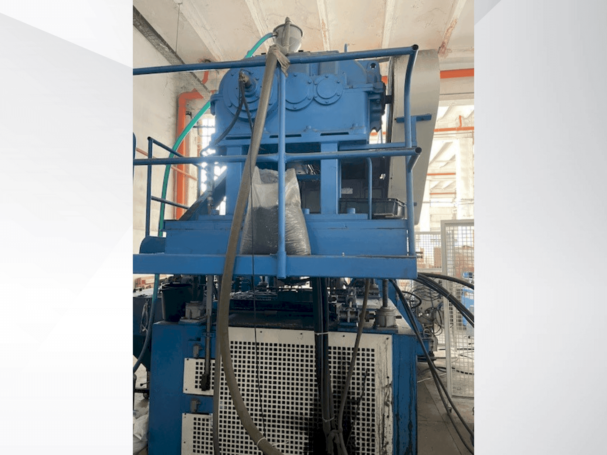 Mašīnas KAUTEX KEB 120 pretskats