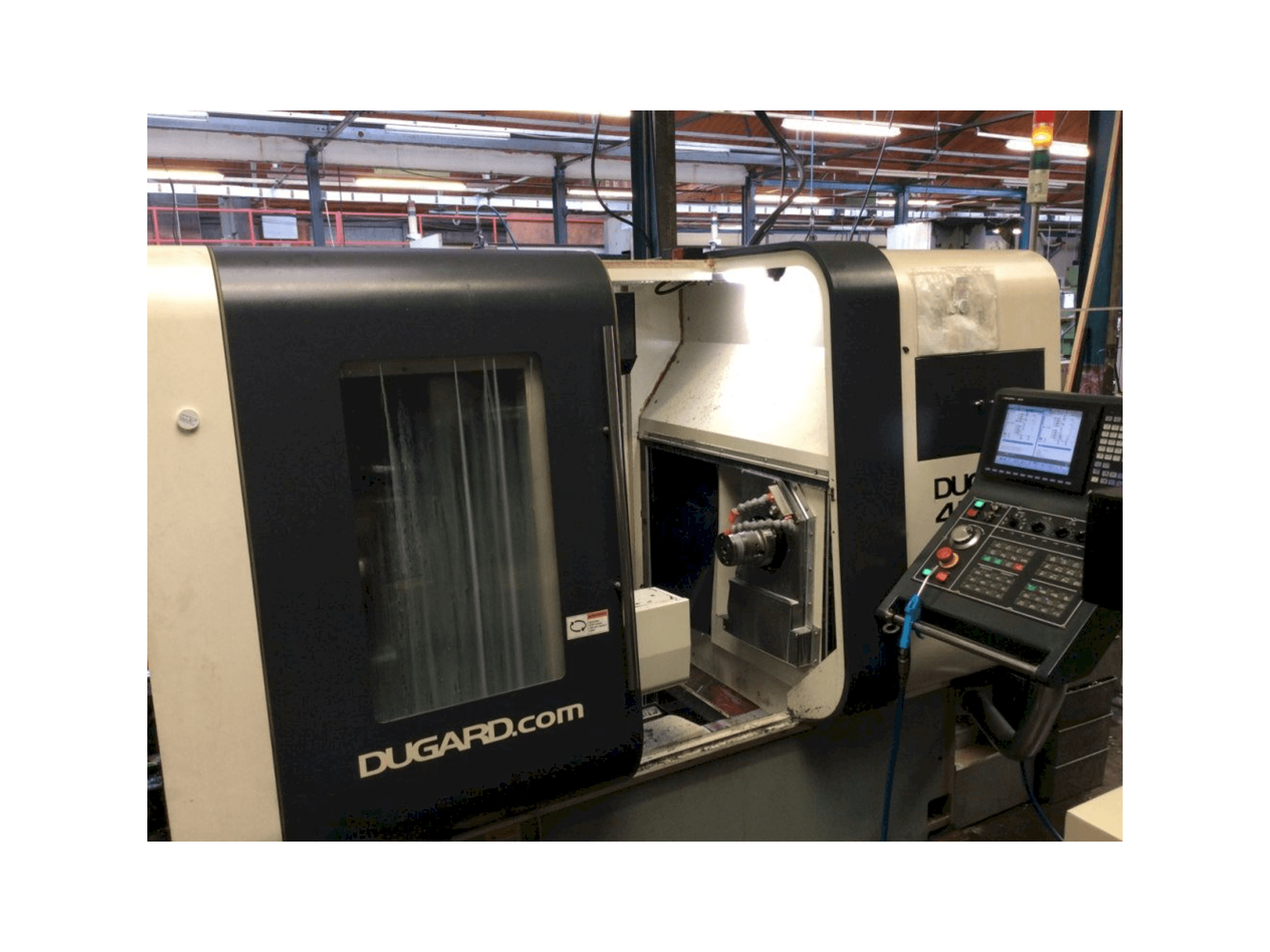 Mašīnas Dugard 42 TT pretskats