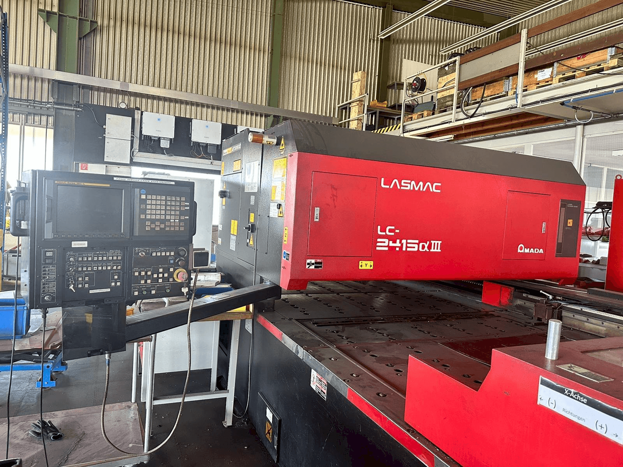 Mašīnas AMADA LC2415 A3 pretskats