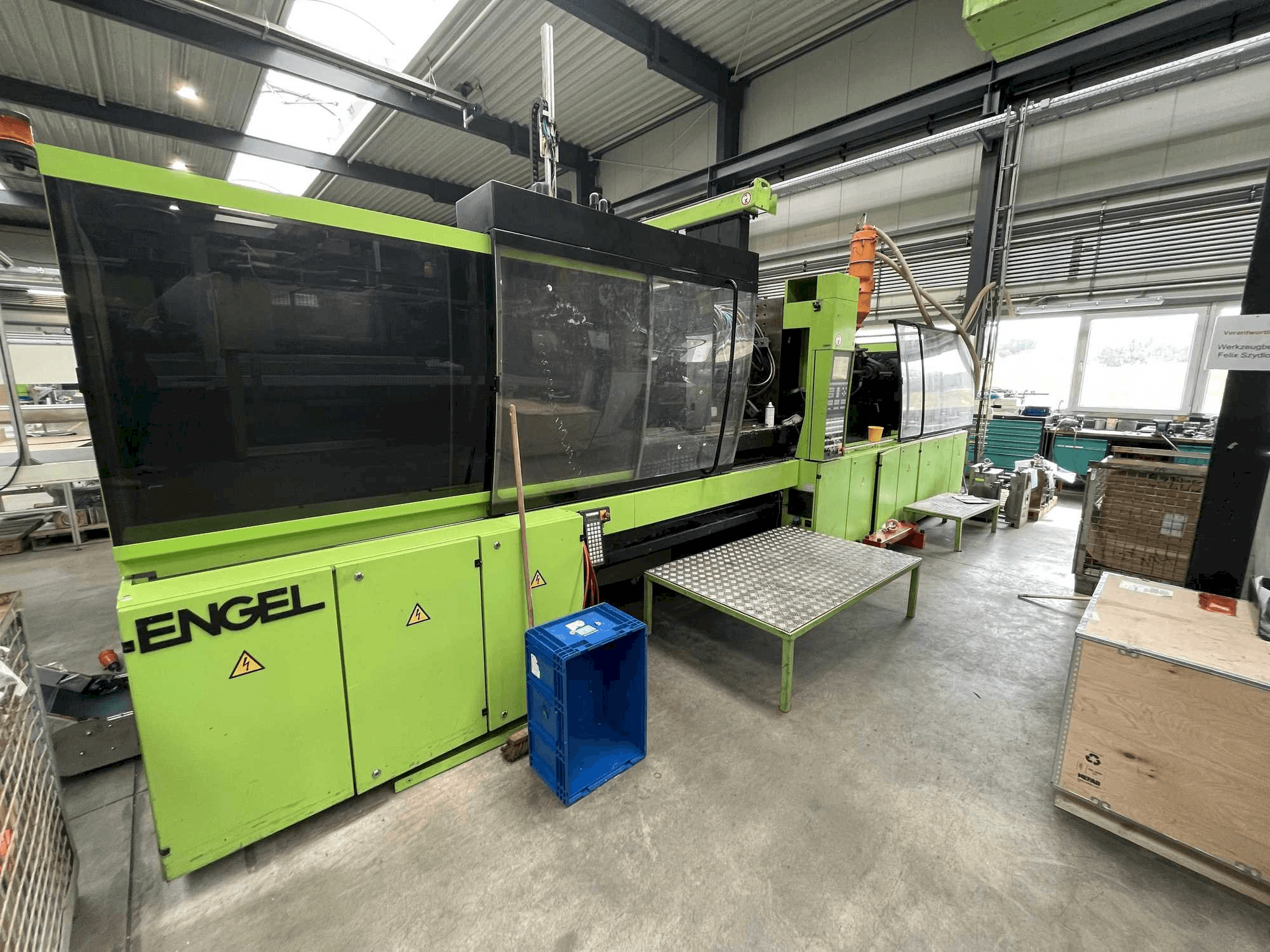 Mašīnas Engel ES 2550/400 HL-V pretskats