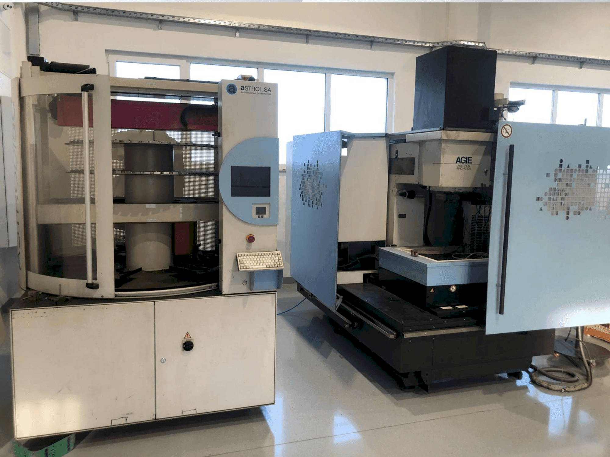 Mašīnas AGIE AGIETRON Innovation 2 pretskats