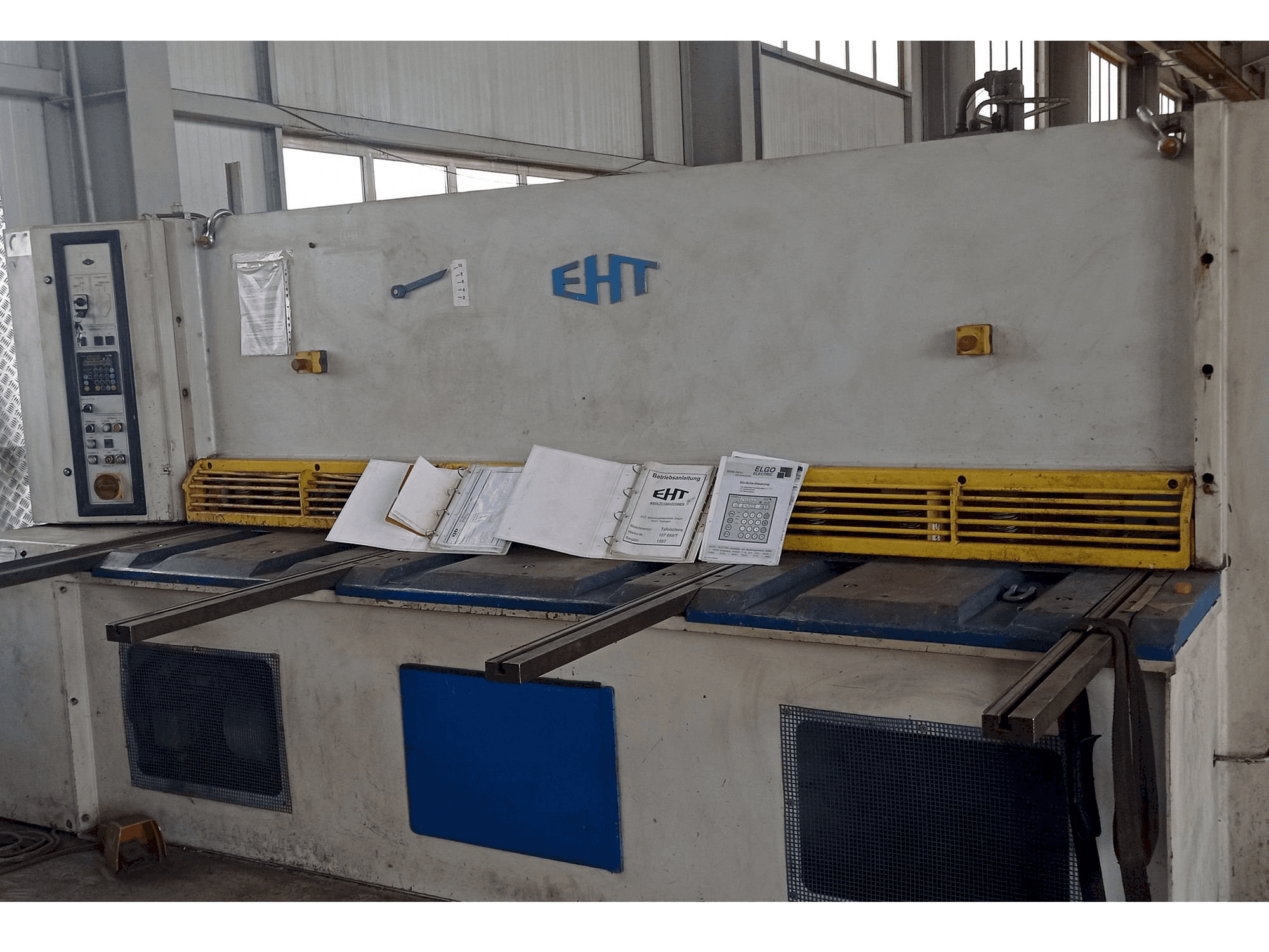 Mašīnas EHT Ecocut 10-31 pretskats