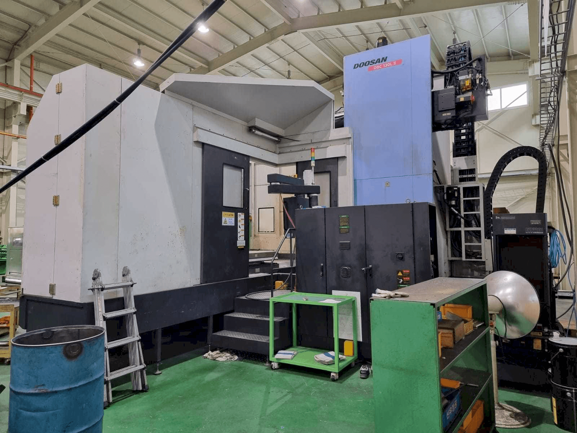 Mašīnas Doosan DBC 130L II pretskats