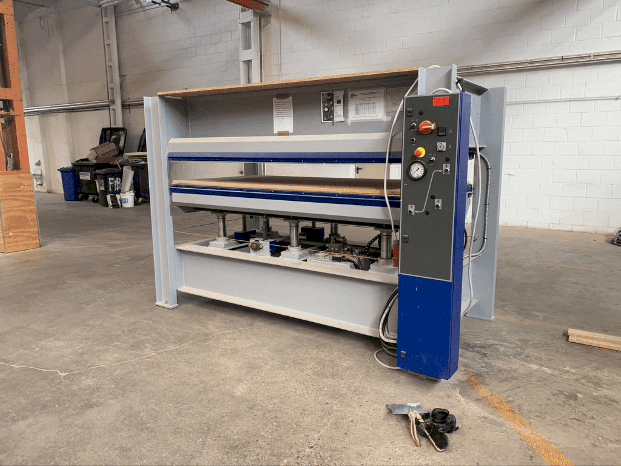 Mašīnas FORMAT4 HVP Typ 4 pretskats