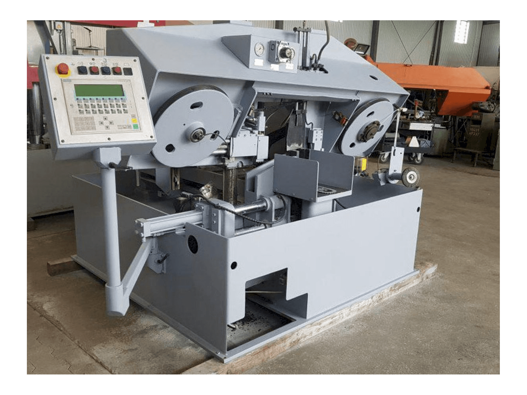 Mašīnas FORTE SBA 271 pretskats