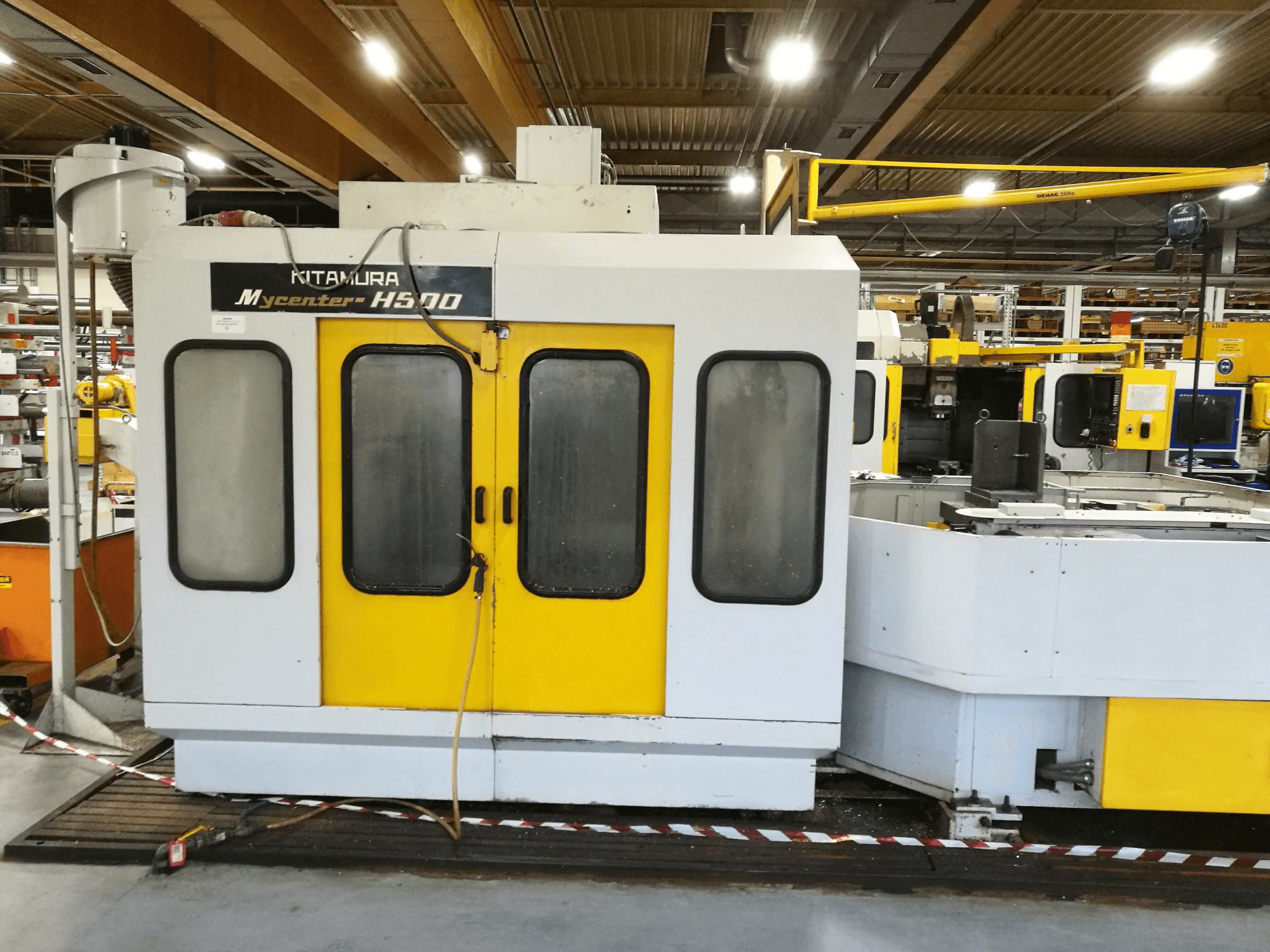 Mašīnas Kitamura Mycenter H500 pretskats