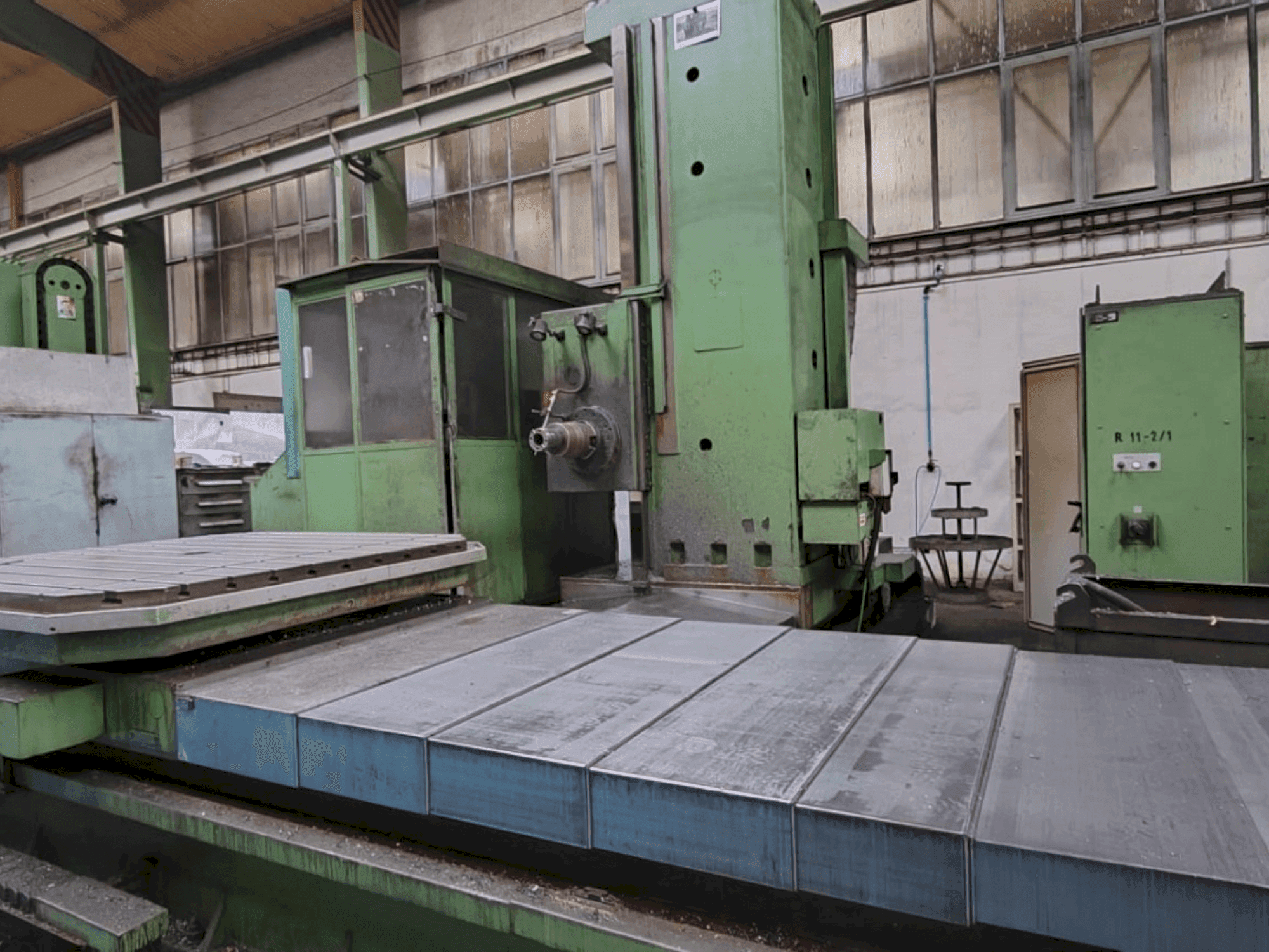 Mašīnas TOS WHN 13.8 CNC pretskats