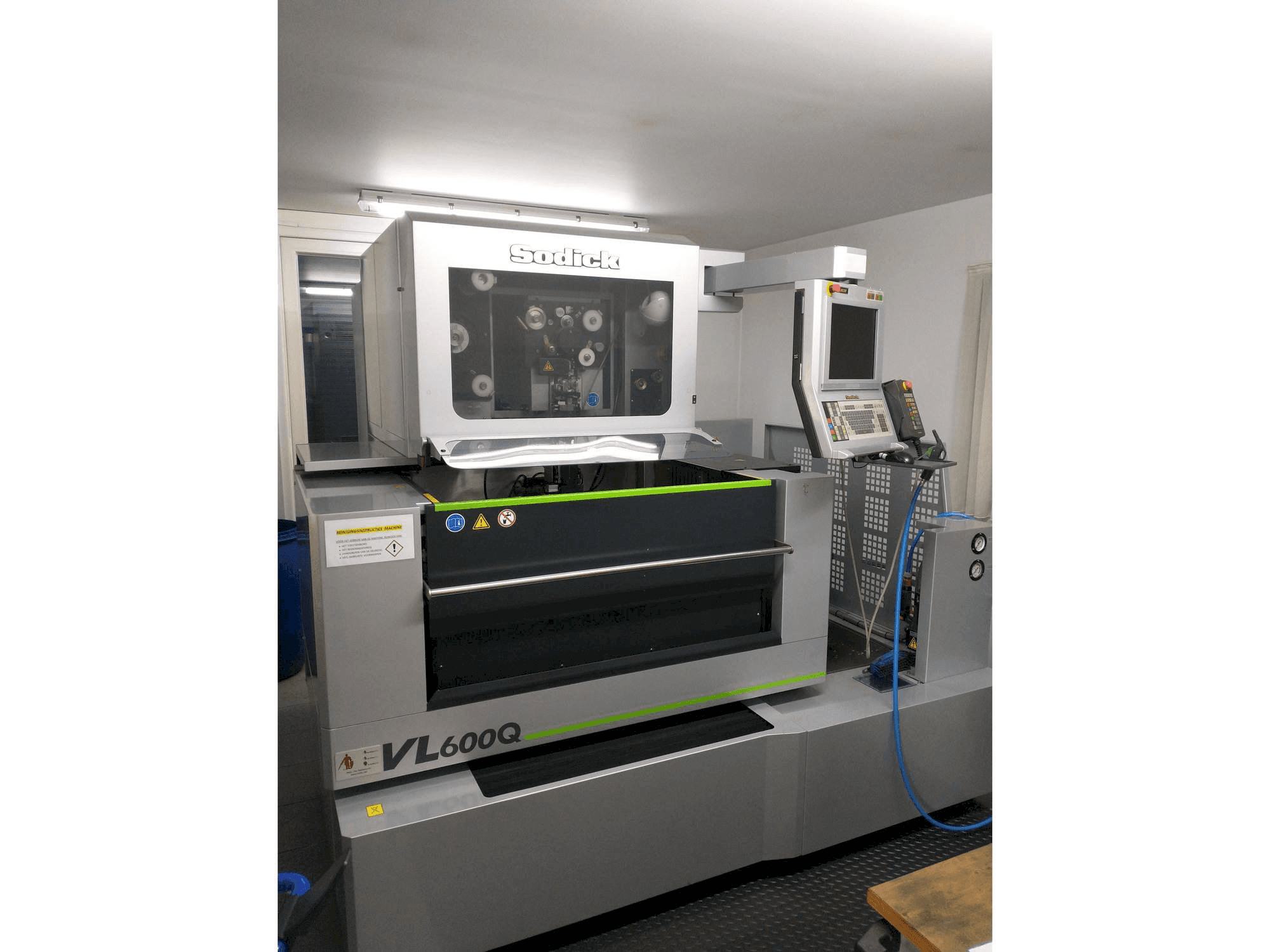 Mašīnas Sodick VL600Q pretskats