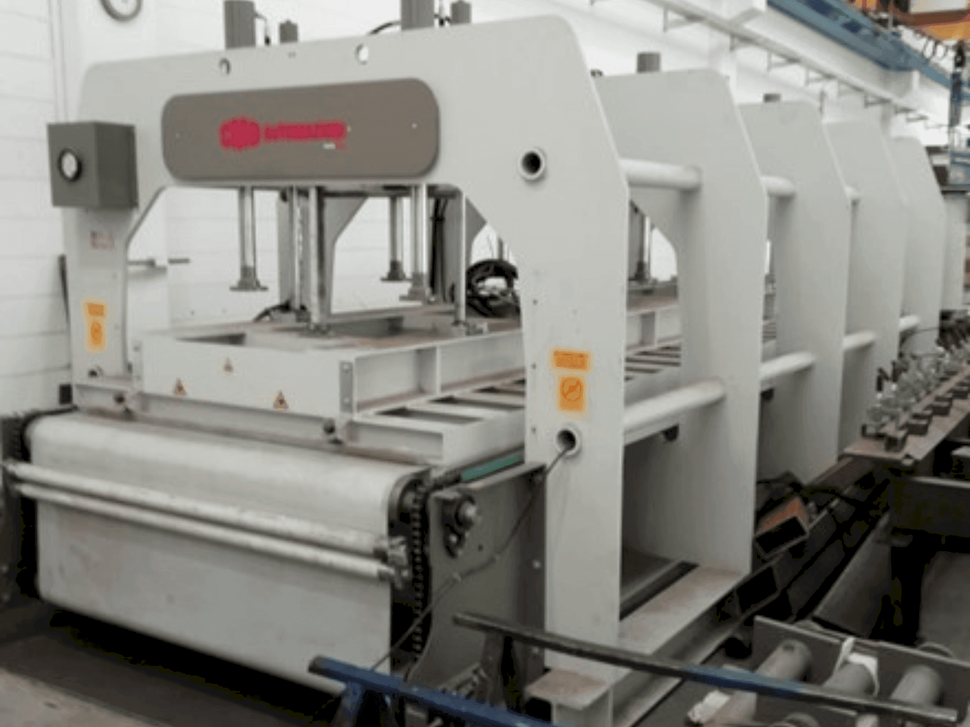 Mašīnas CMB PFR-CCL pretskats