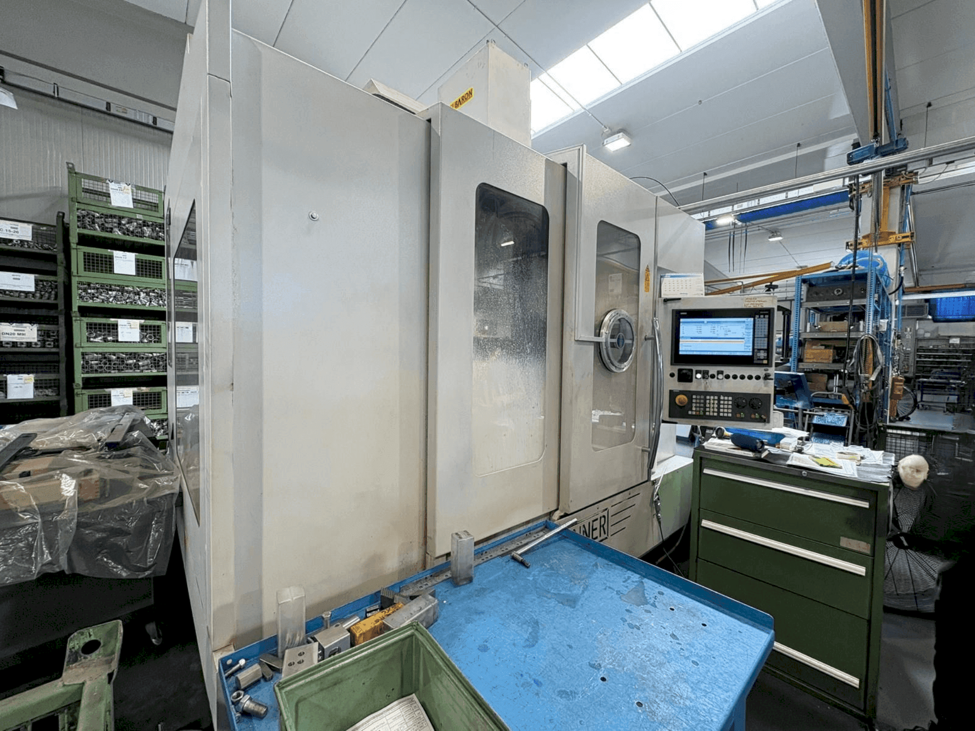 Mašīnas SPINNER VC-1150 Compact pretskats