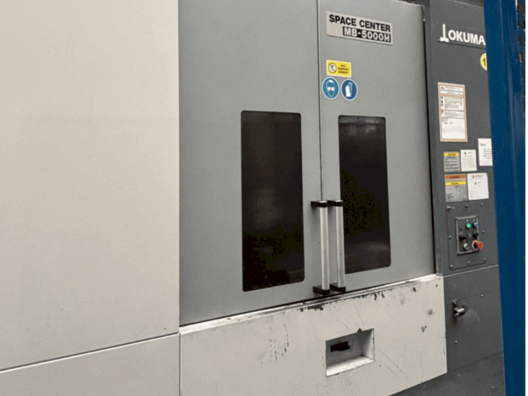 Mašīnas Okuma MB 5000H pretskats