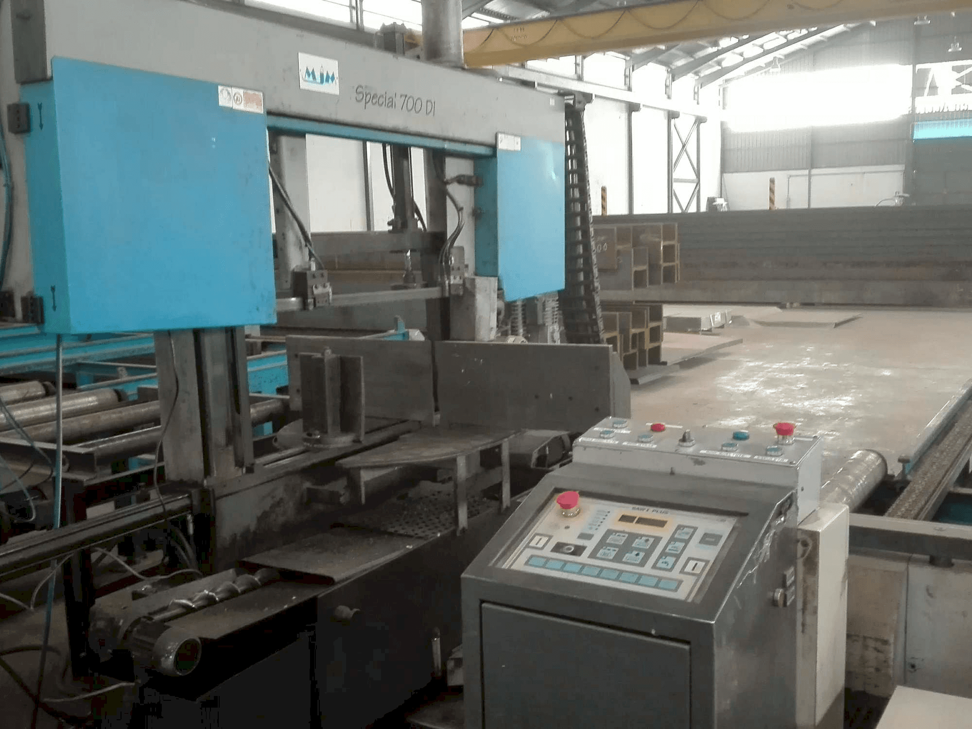 Mašīnas Macc Special 700 DI pretskats