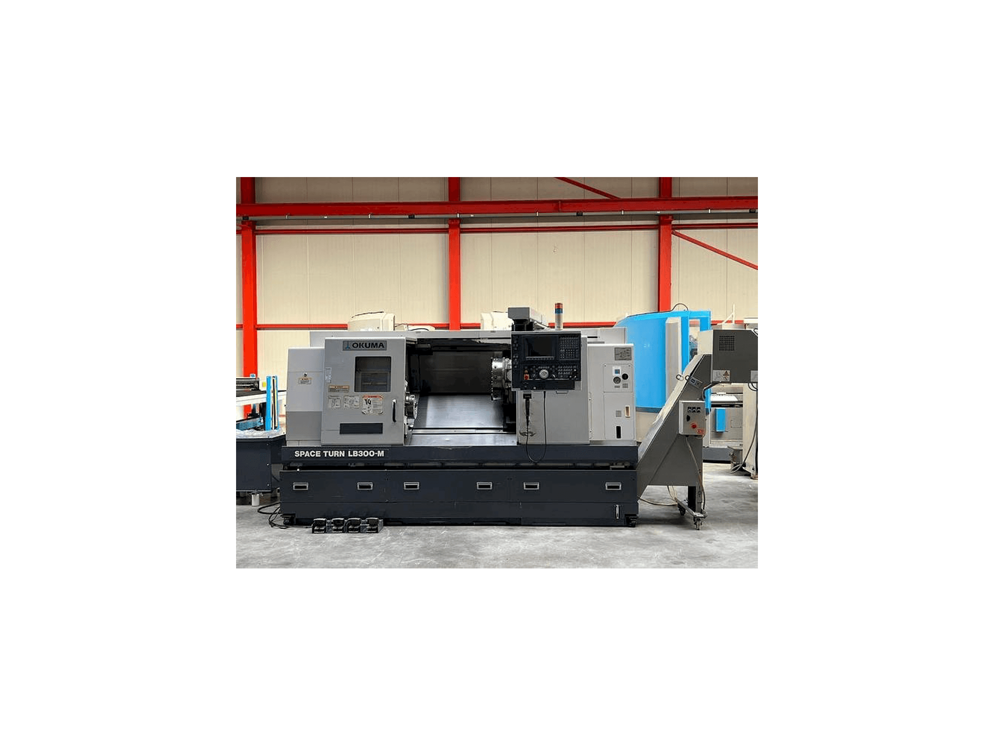 Mašīnas Okuma LB 300M pretskats