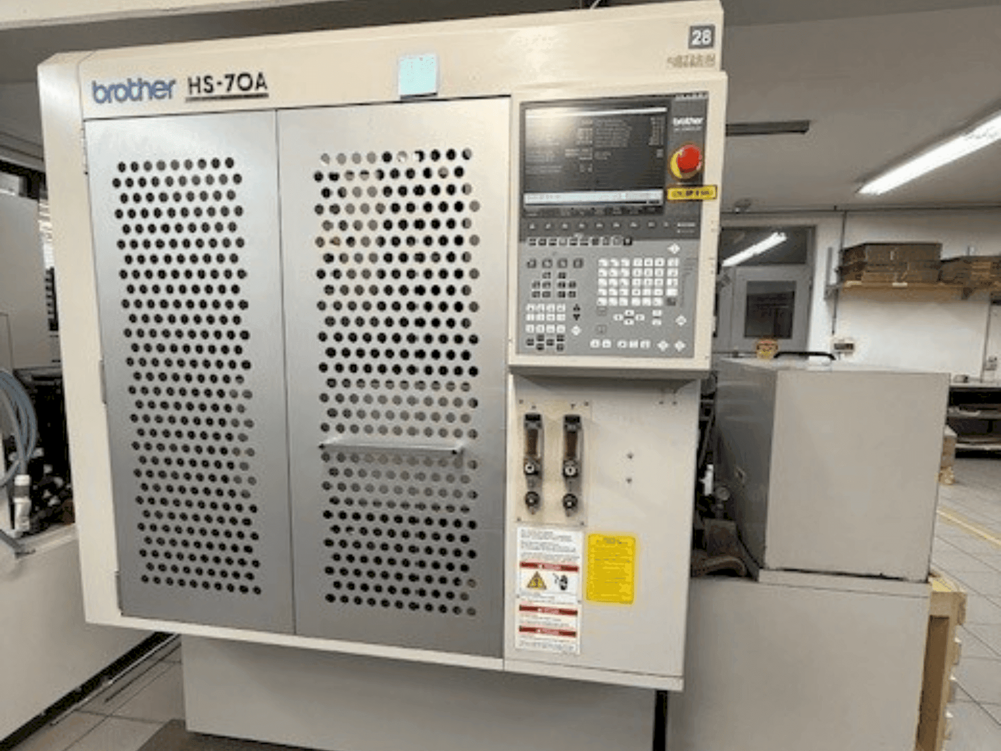 Mašīnas Brother HS-70A pretskats