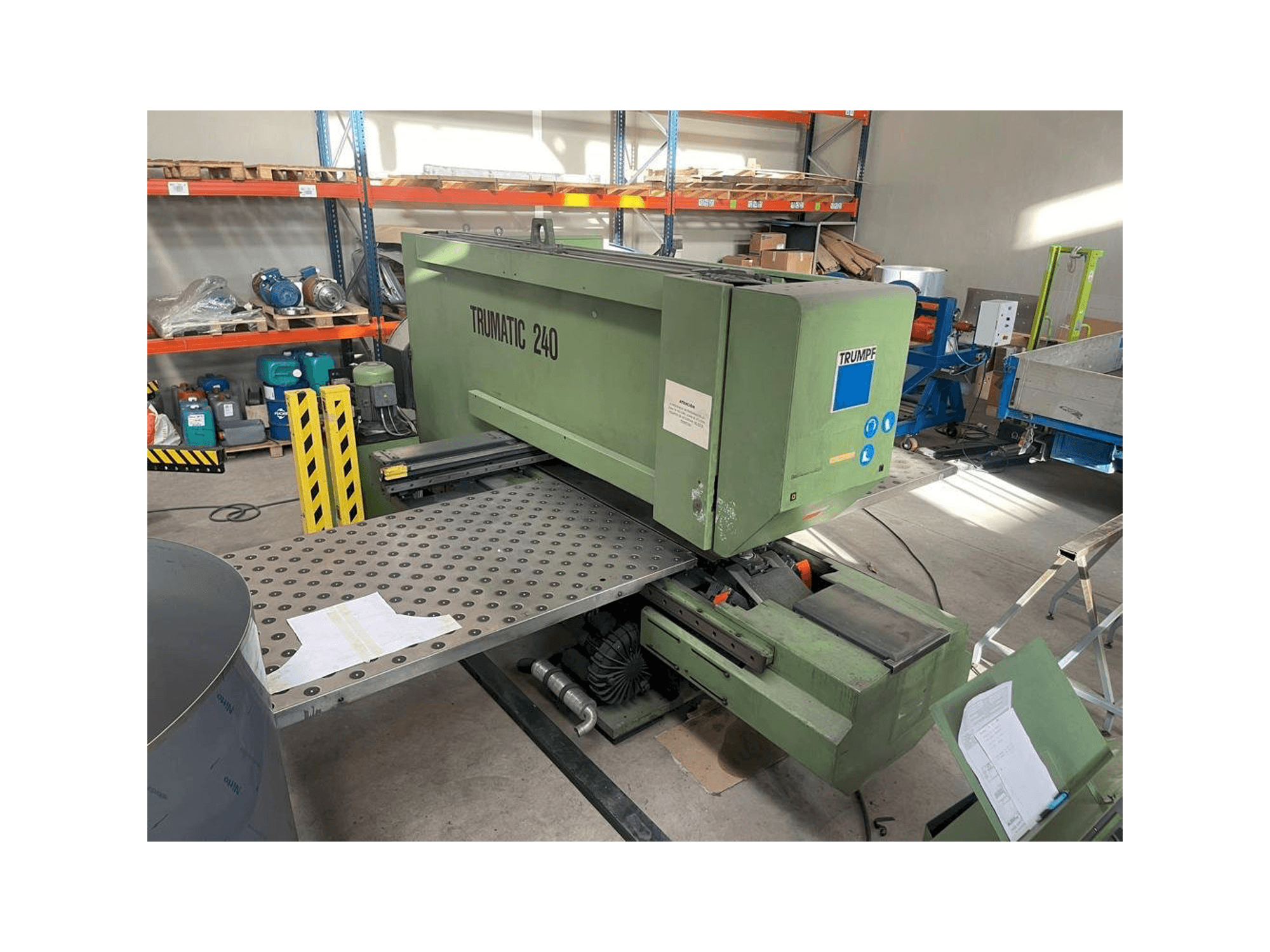 Mašīnas Trumpf TRUMATIC 240 pretskats