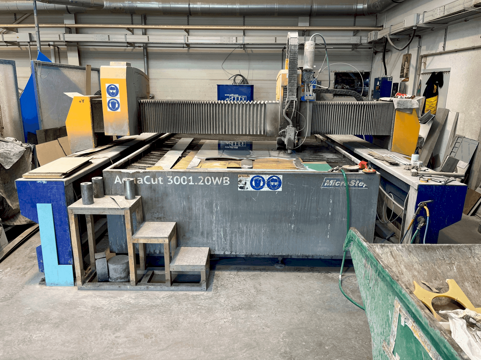 Mašīnas MicroStep AquaCut 3001.20WB pretskats