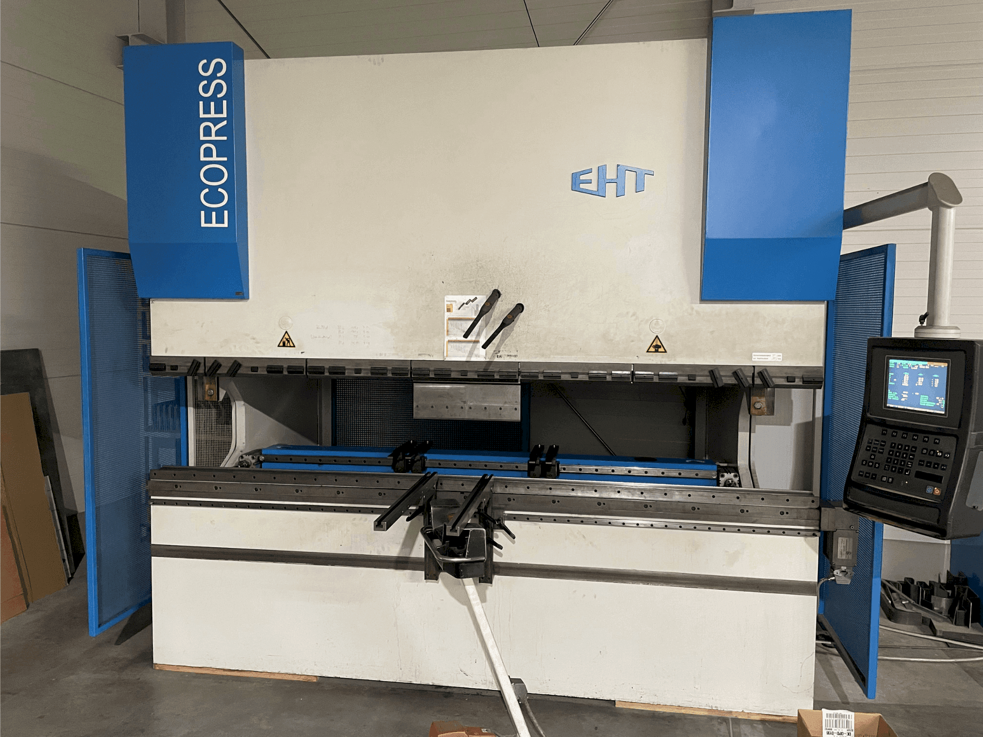 Mašīnas EHT Ecopress 135-30 pretskats