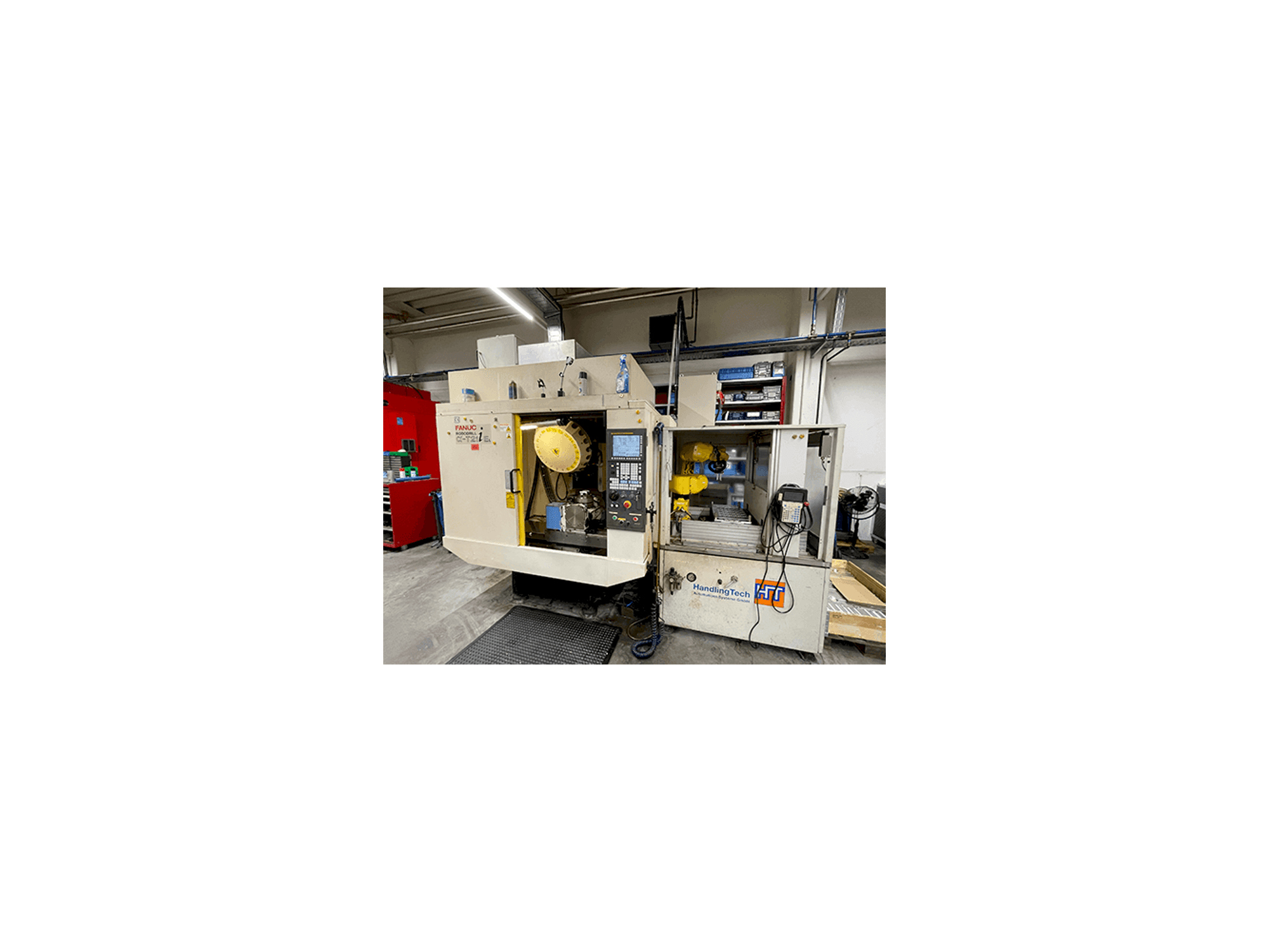 Mašīnas FANUC Robodrill Alpha-T21iEL pretskats