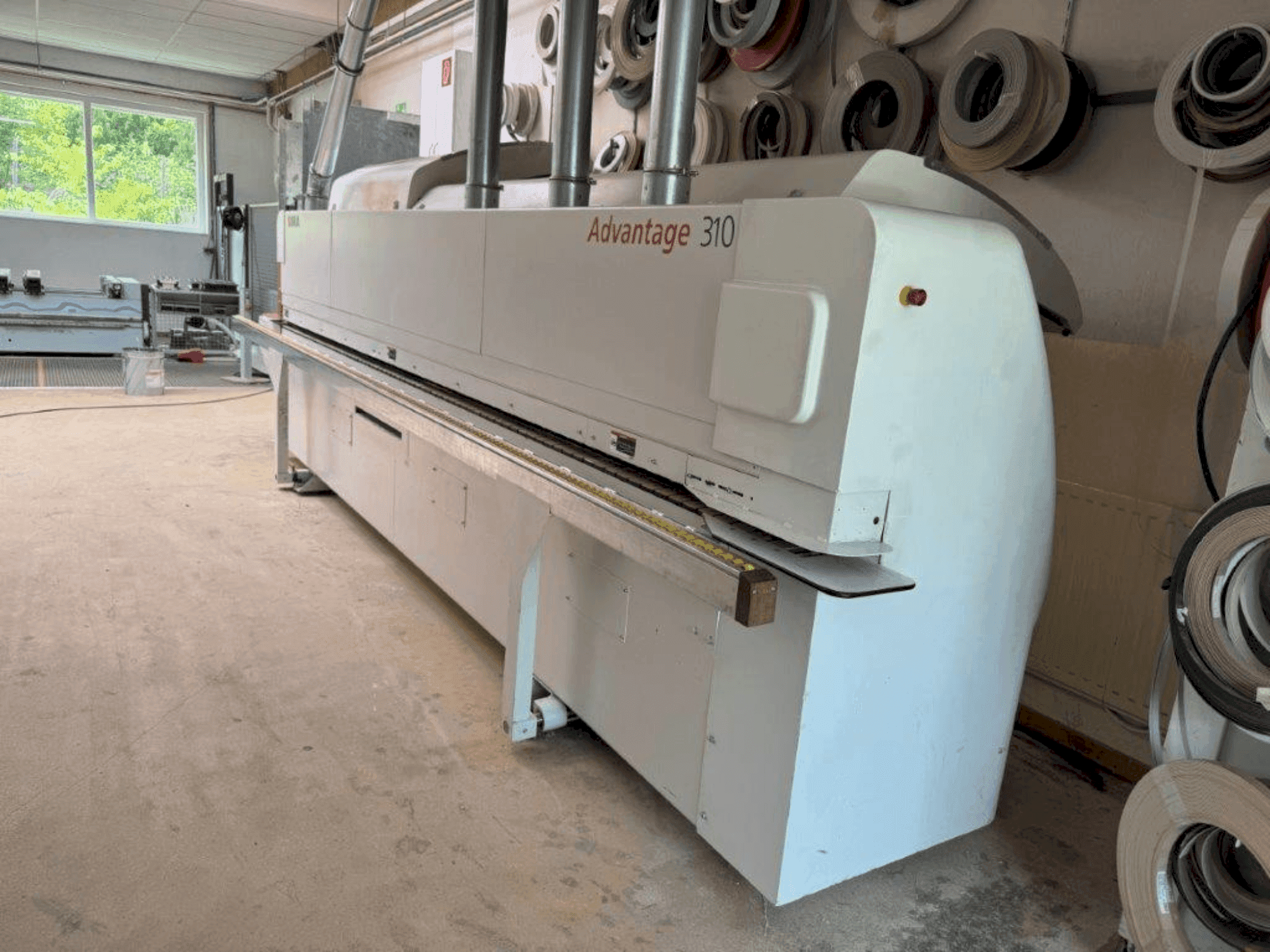 Mašīnas IMA ADVANTAGE 310 pretskats