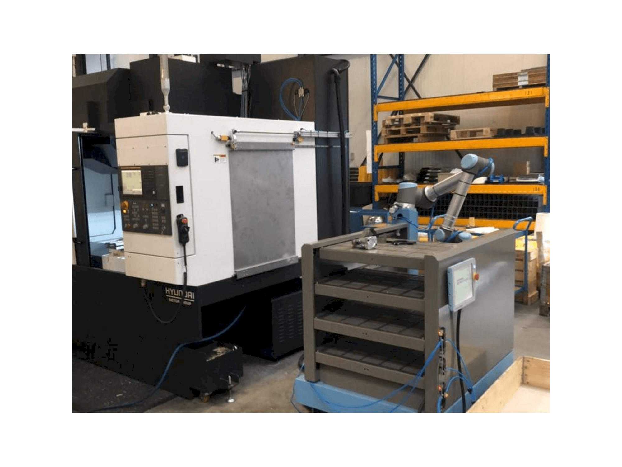 Mašīnas Universal Robots UR10 pretskats