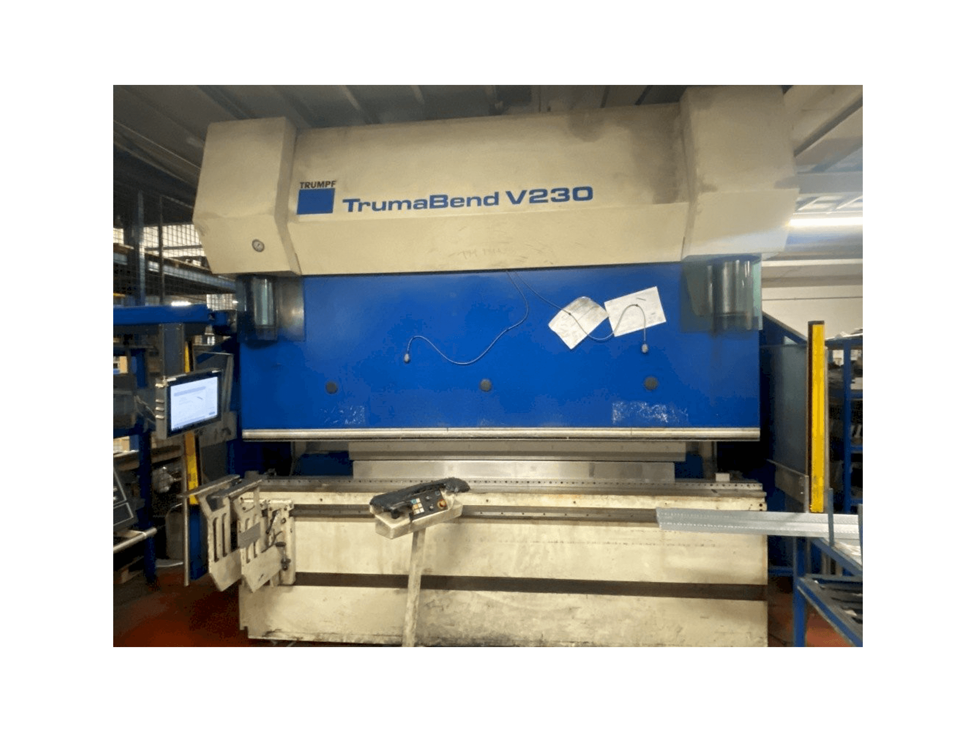 Mašīnas Trumpf TrumaBend V230 pretskats