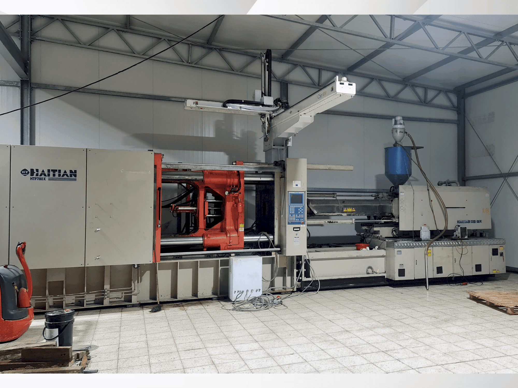 Mašīnas HAITIAN HTF 780x pretskats