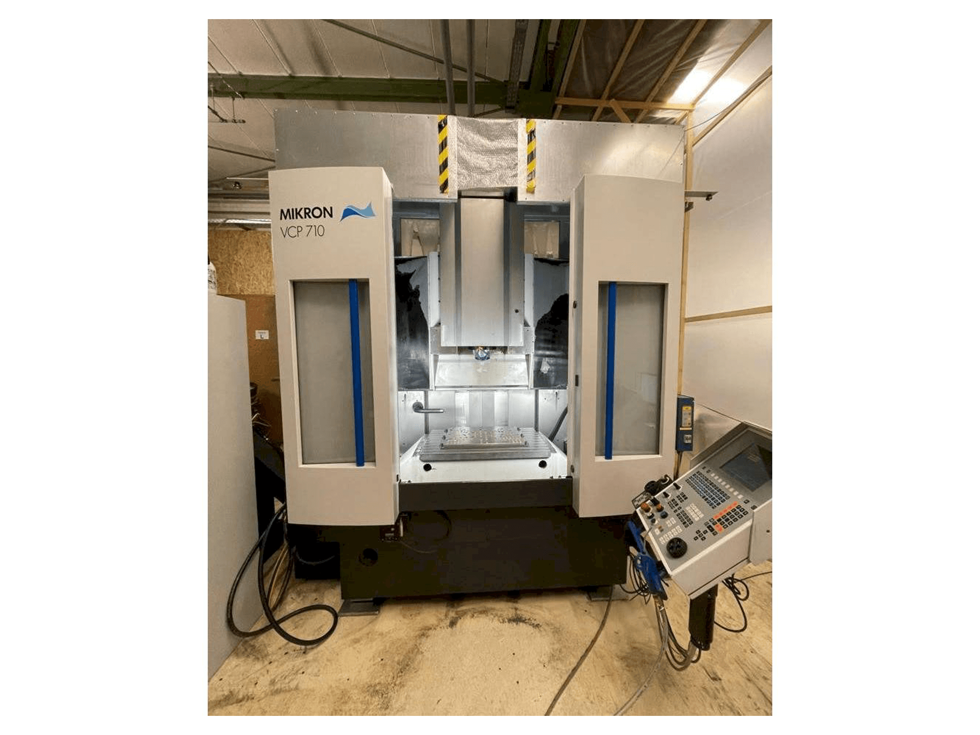 Mašīnas MIKRON VCP 710 pretskats