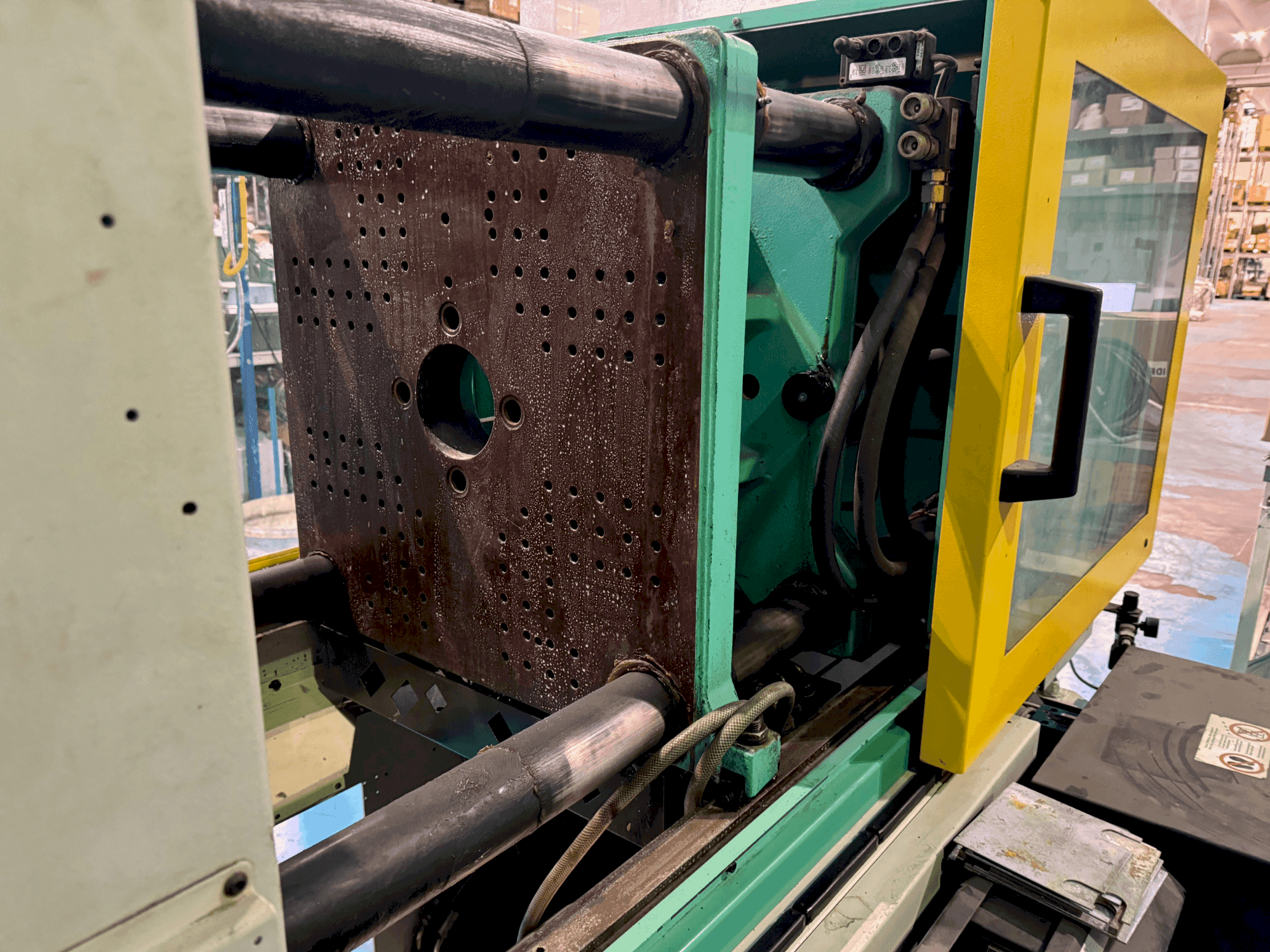 Mašīnas Arburg ALLROUNDER CENTEX 470 C 1500-800 pretskats