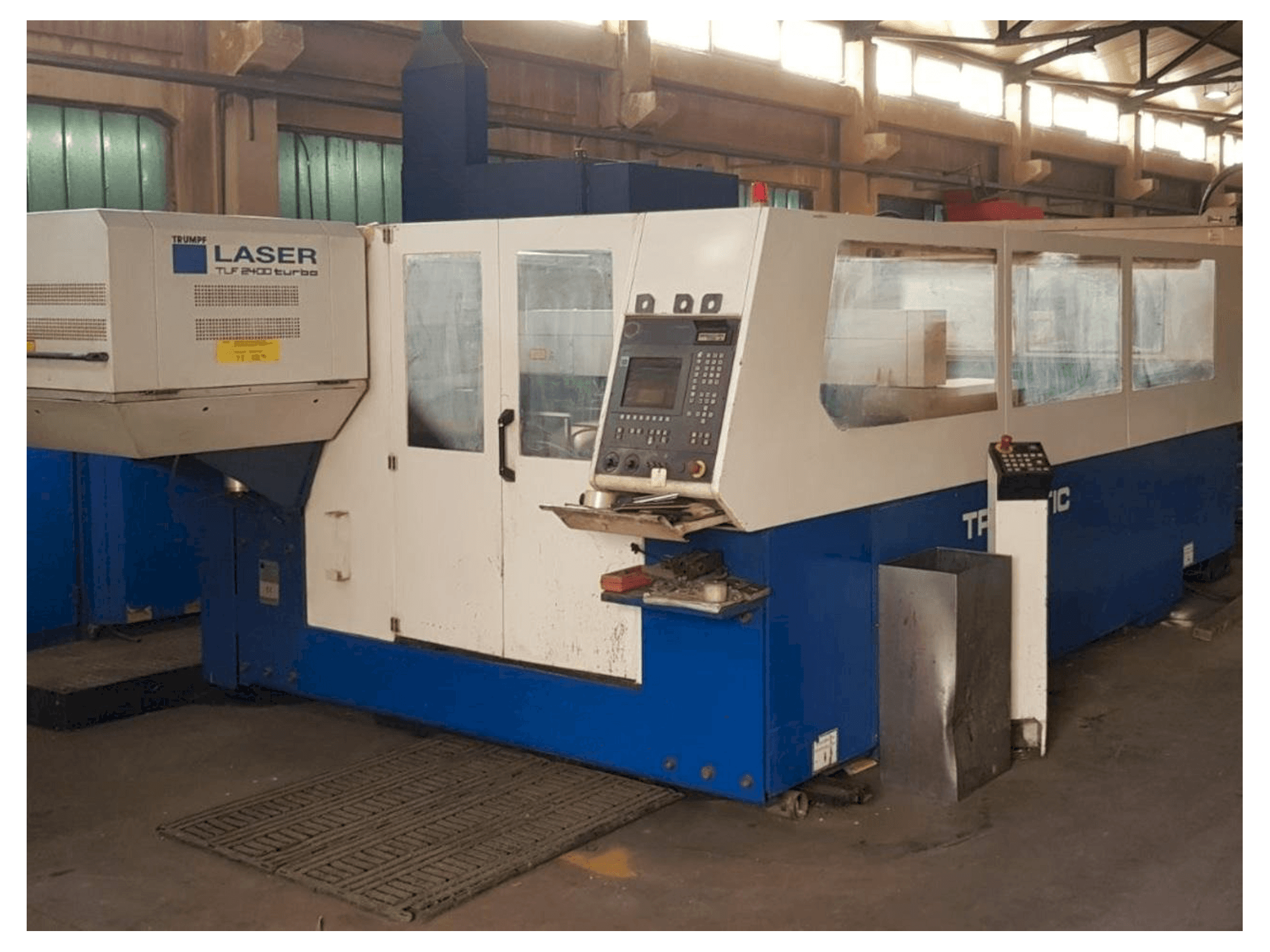 Mašīnas Trumpf Trumatic L3030 pretskats