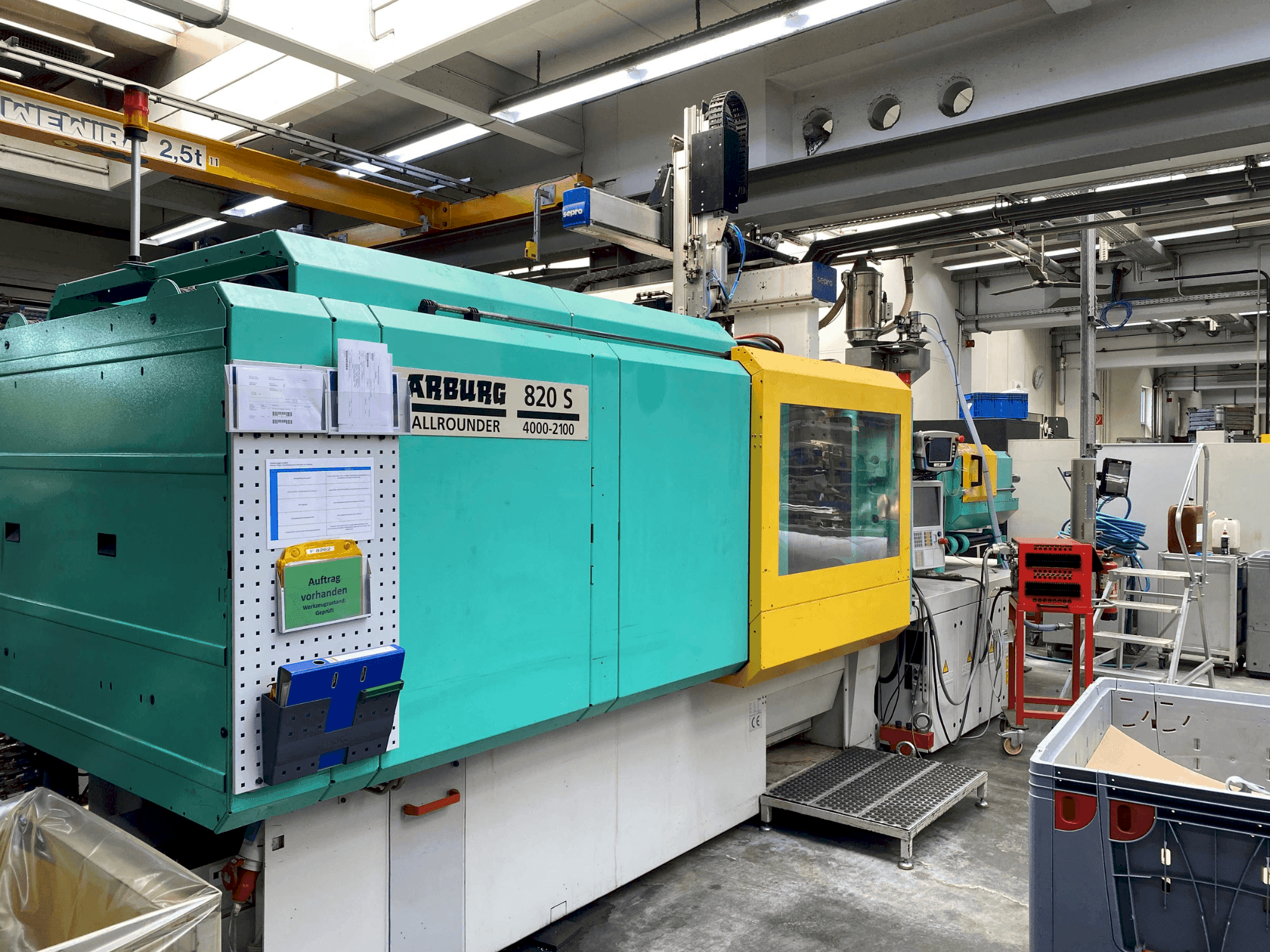 Mašīnas Arburg Allrounder 820 S 4000-2100 pretskats