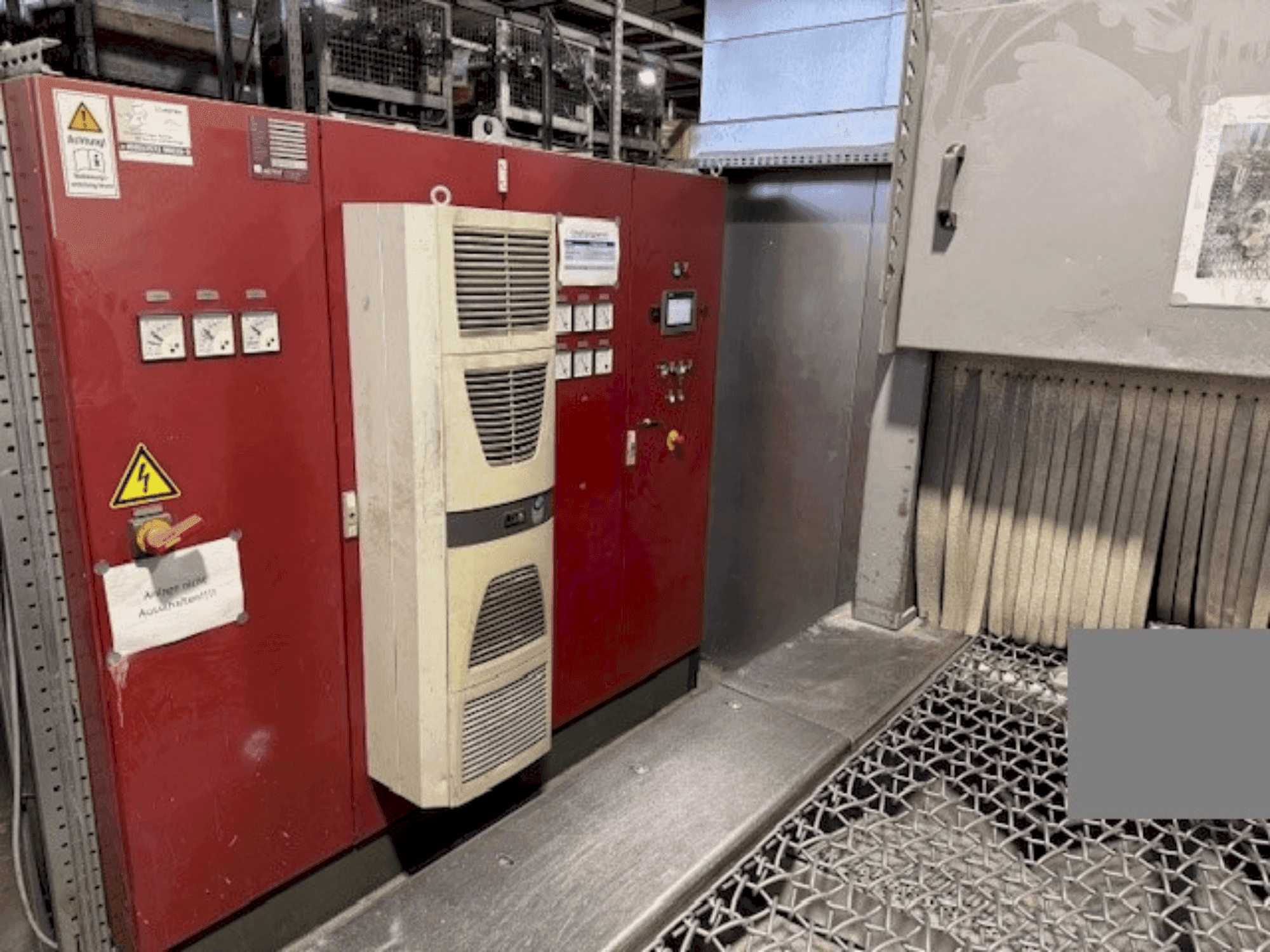 Mašīnas AGTOS blasting system pretskats