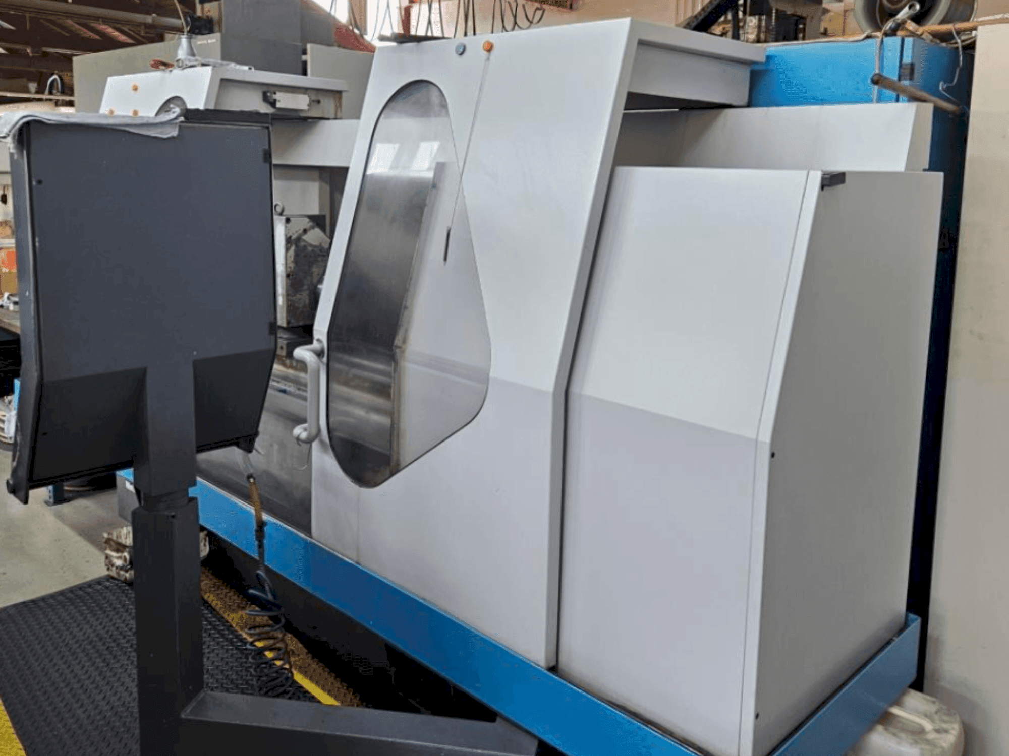 Mašīnas KELLENBERGER Kel-Varia UR 175/1000 skats no kreisās puses