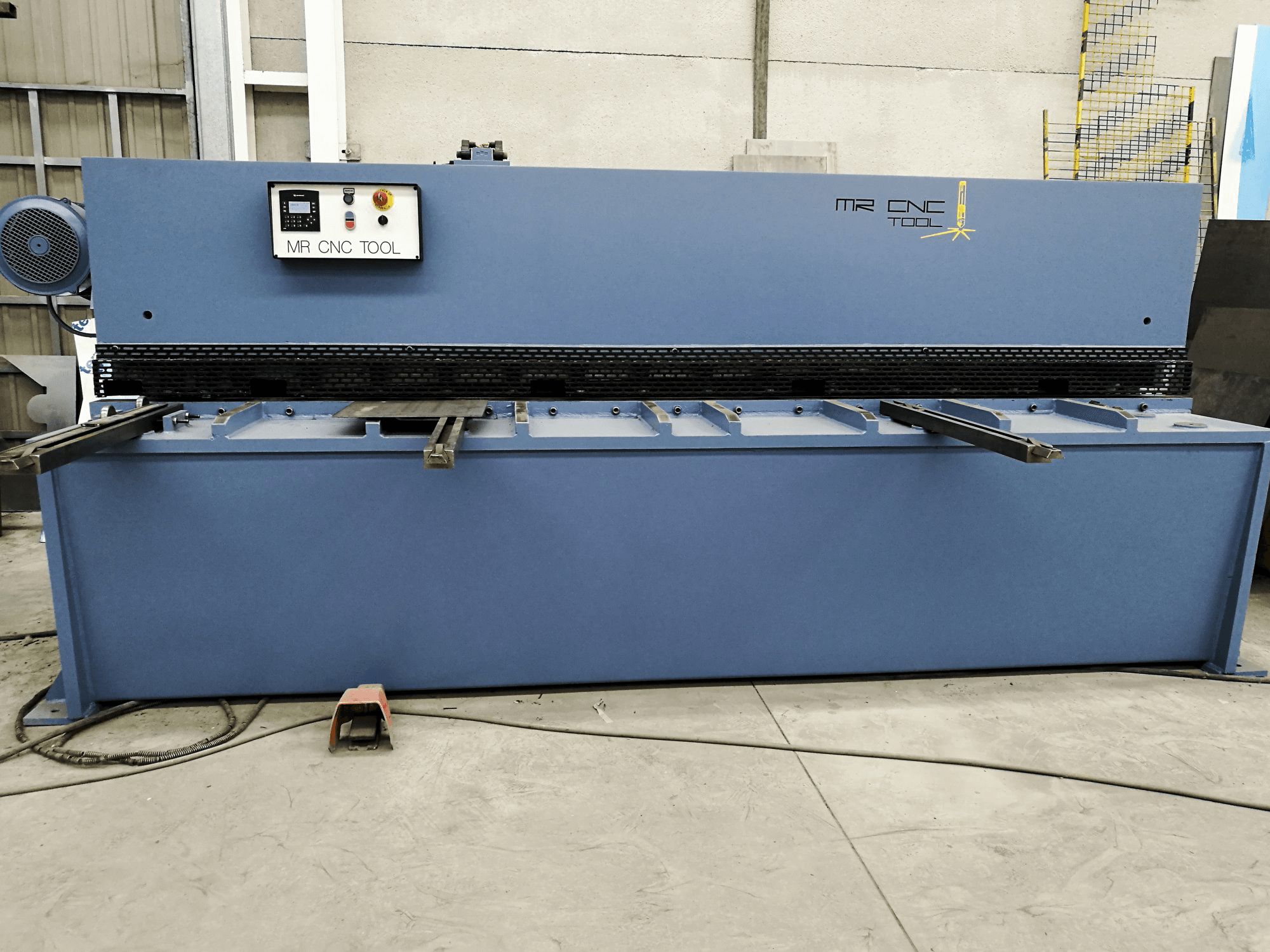 Mašīnas Loire Safe CHP-6/31 pretskats