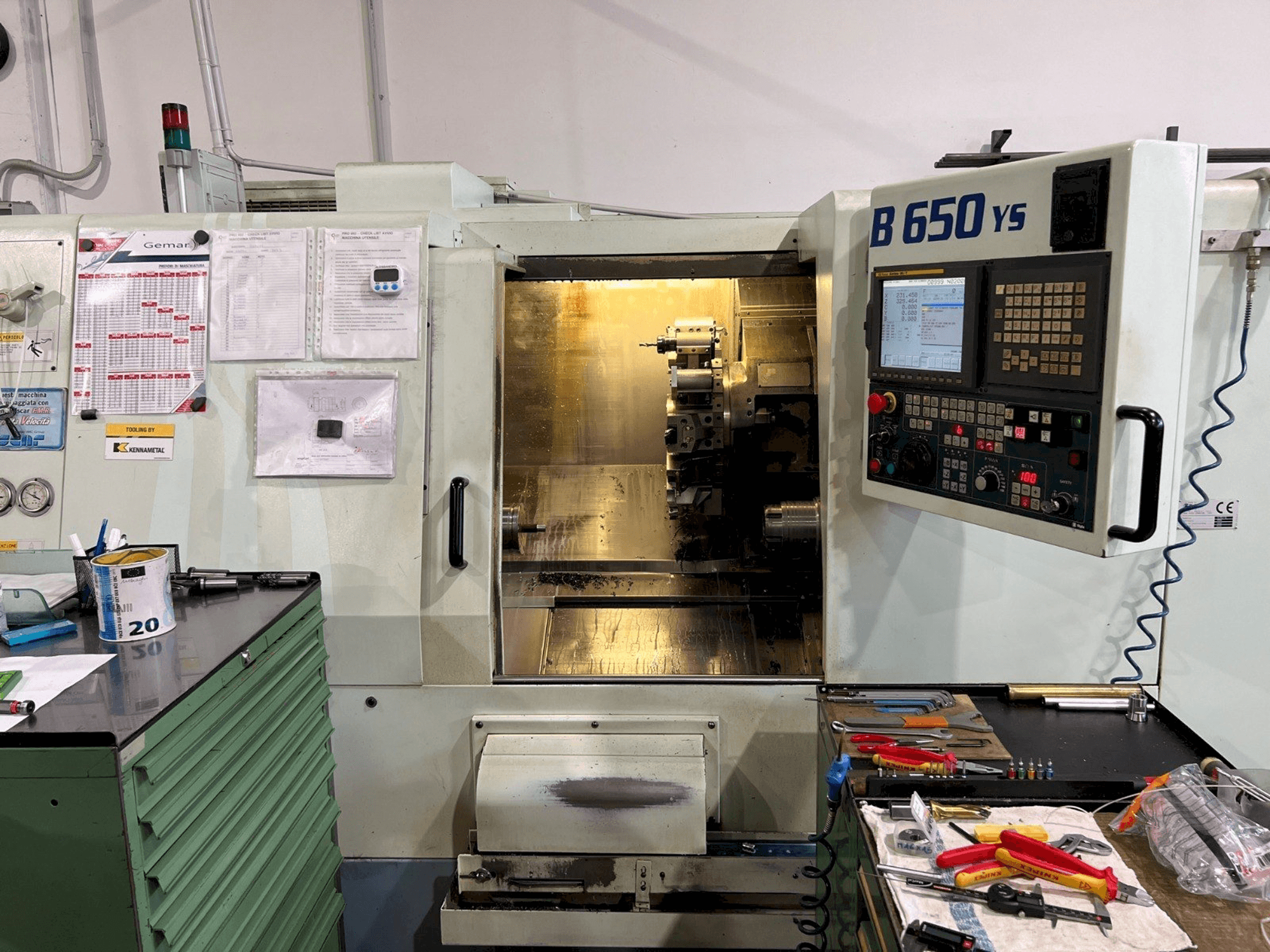 Mašīnas Biglia B650 YS pretskats