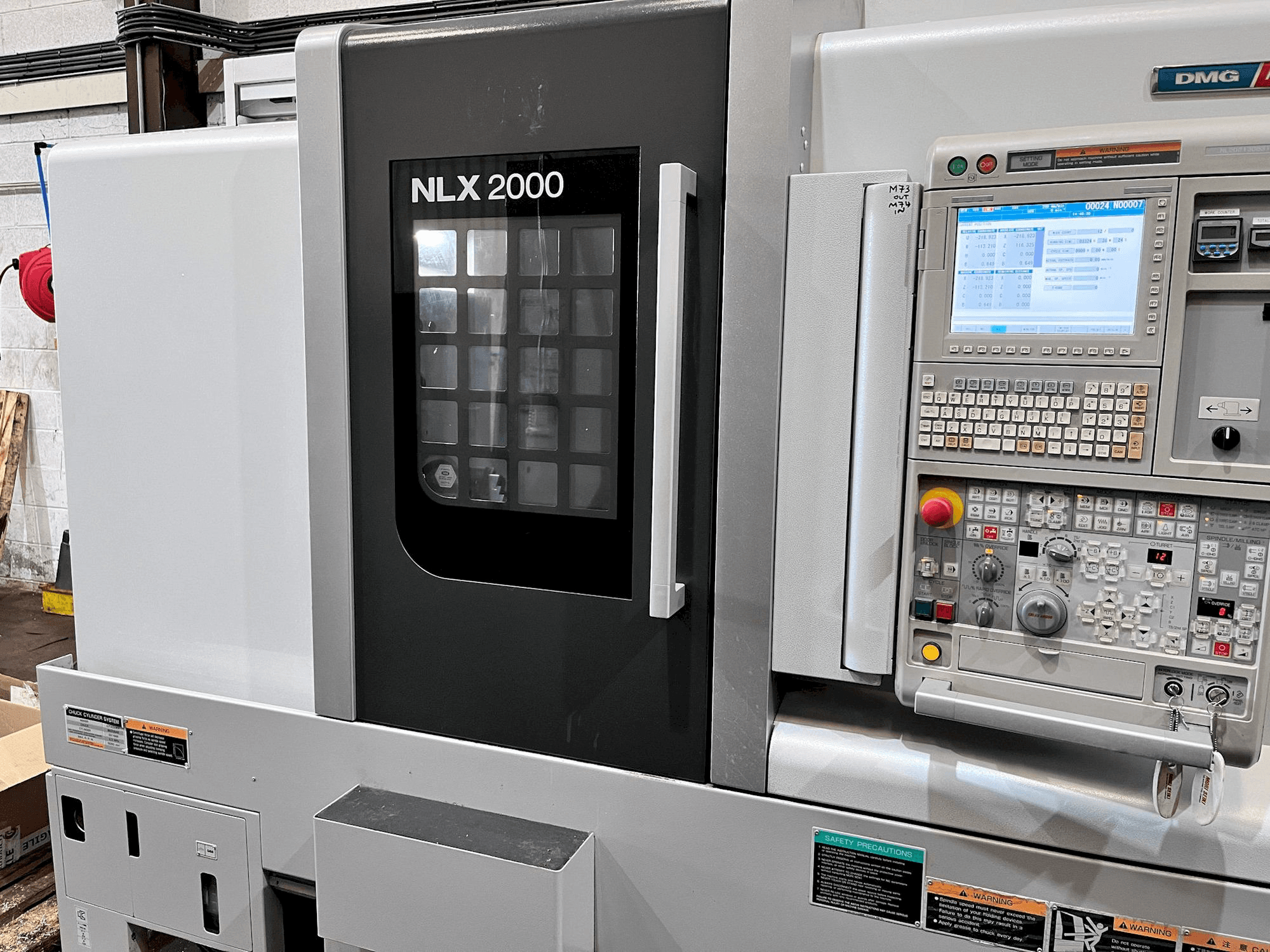 Mašīnas MORI SEIKI NLX 2000MC/500 pretskats