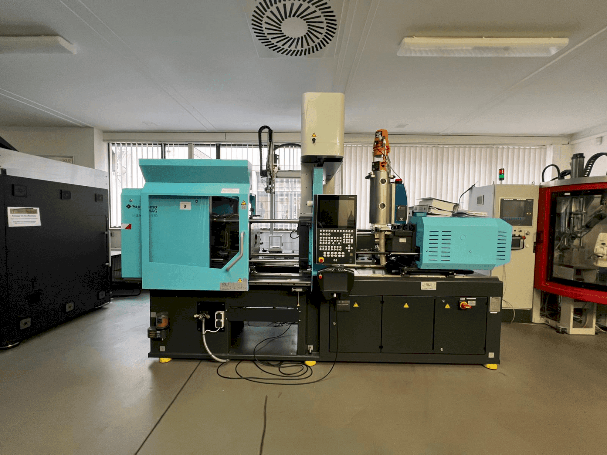 Mašīnas SUMITOMO SHI DEMAG Intelect 2 50/370-110 pretskats