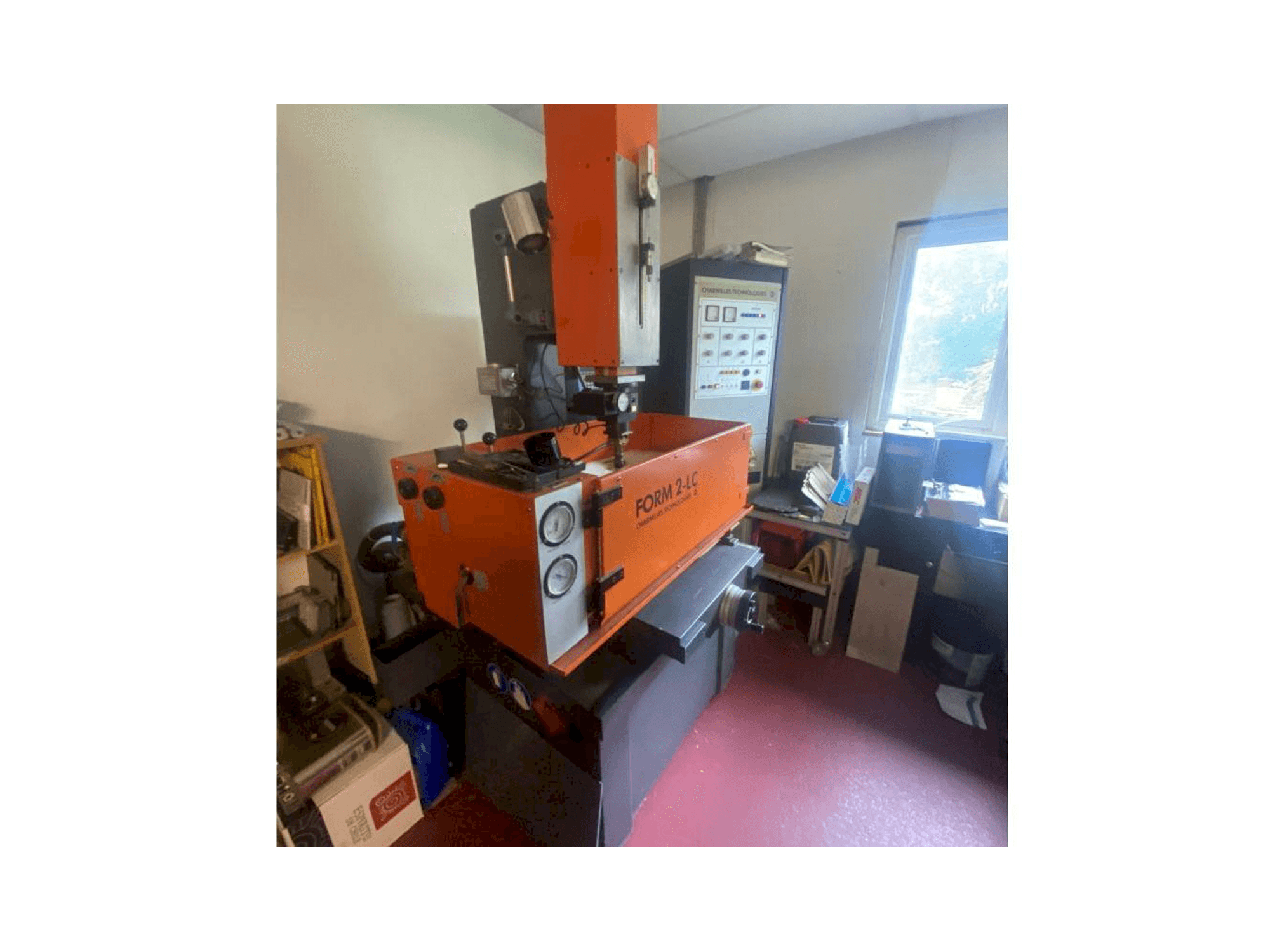 Mašīnas CHARMILLES Form 2-LC pretskats