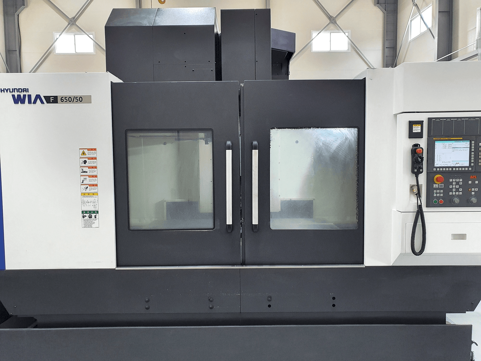 Mašīnas Hyundai Wia F650/50 pretskats