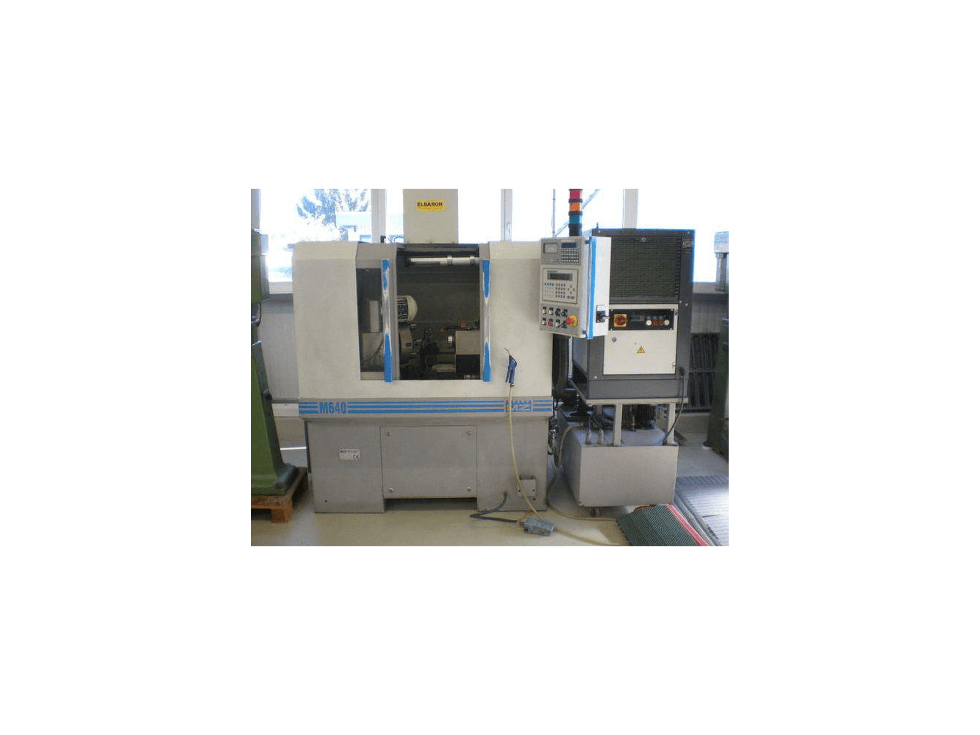 Mašīnas Monnier & Zahner M640 pretskats