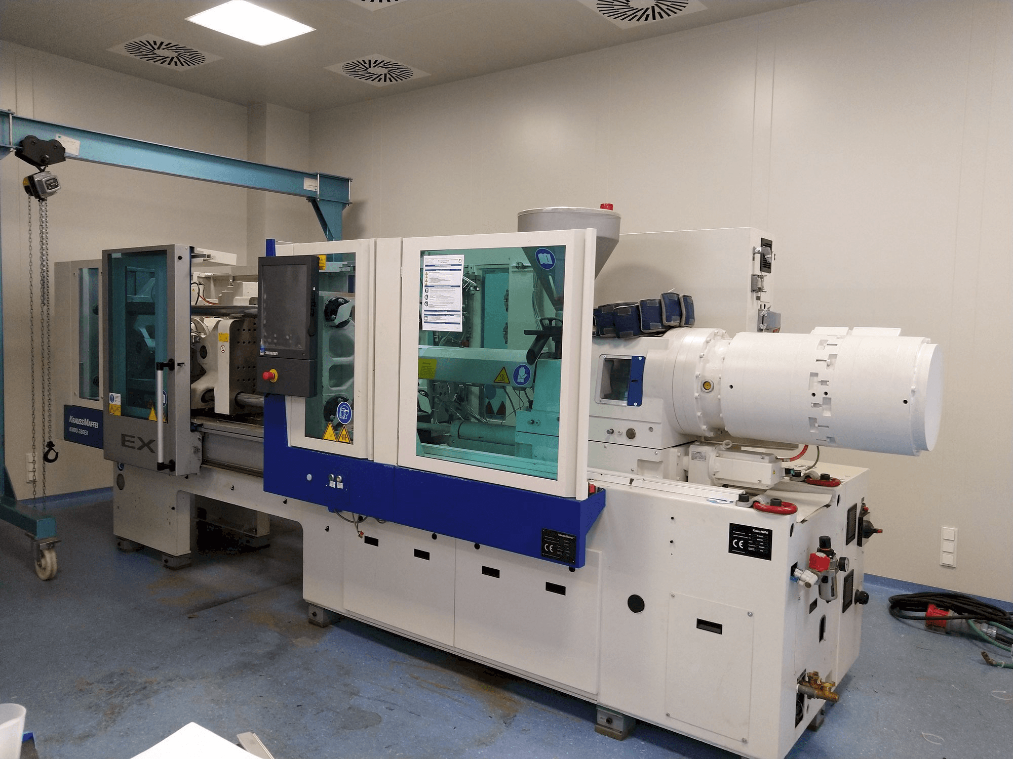 Mašīnas Krauss Maffei 80-380 EX pretskats