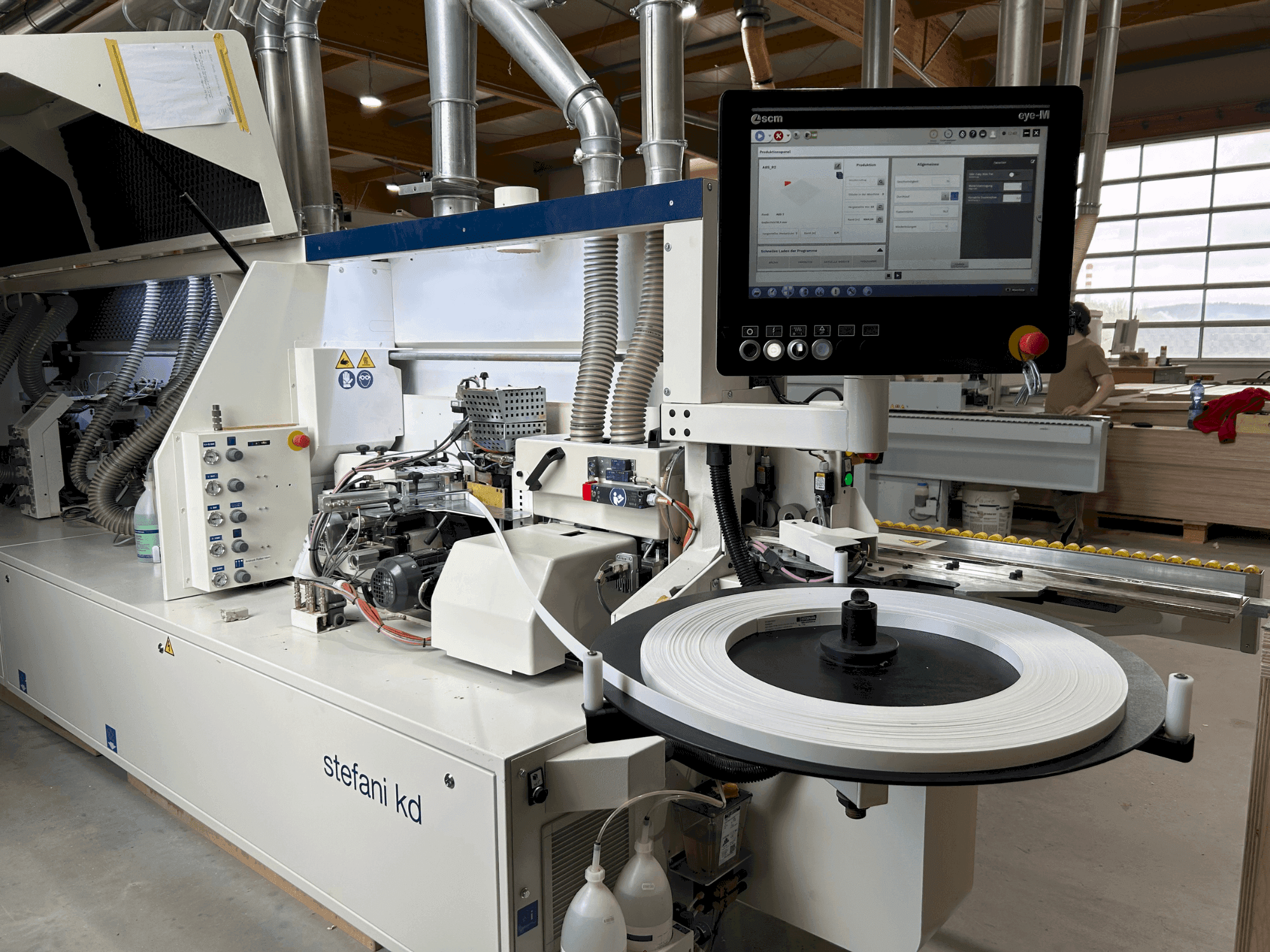 Mašīnas SCM Stefani kd hp pretskats