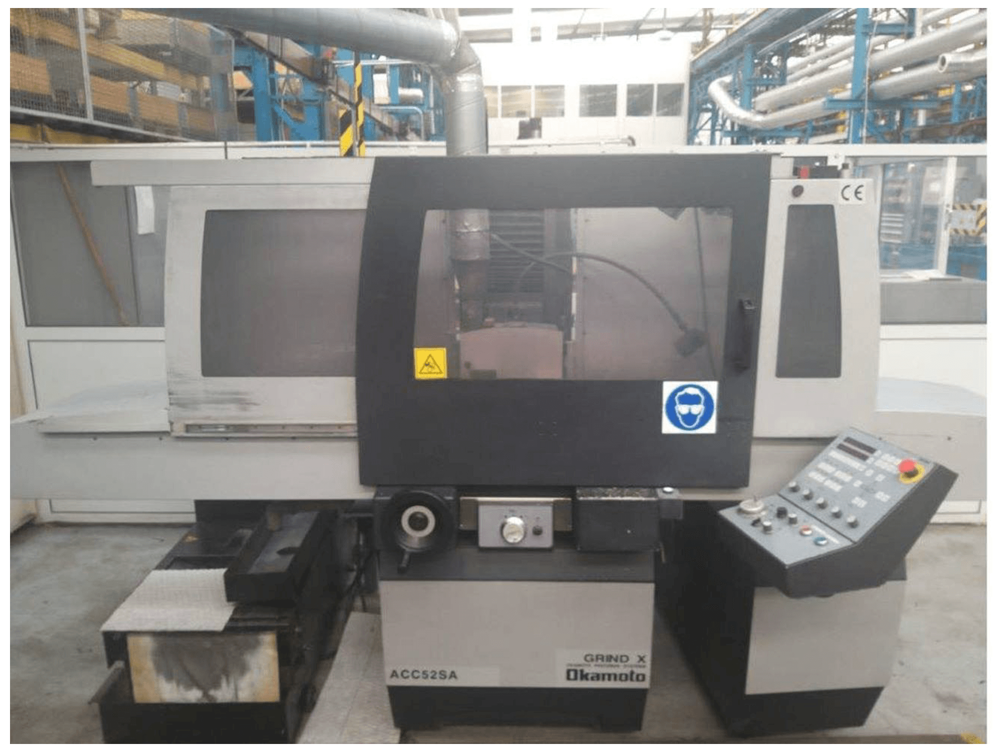 Mašīnas OKAMOTO ACC 52SA pretskats