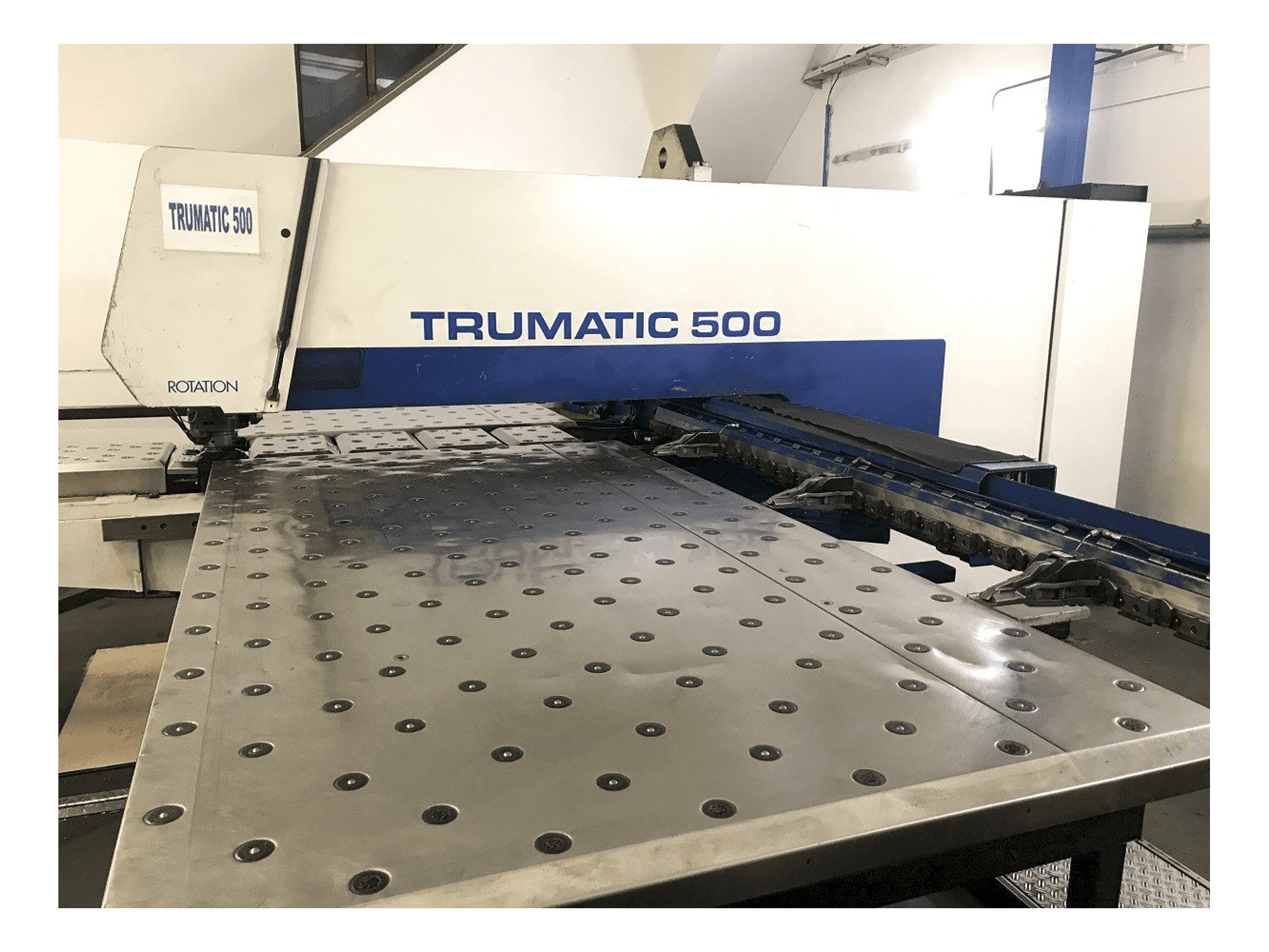 Mašīnas Trumpf Trumatic 500R pretskats