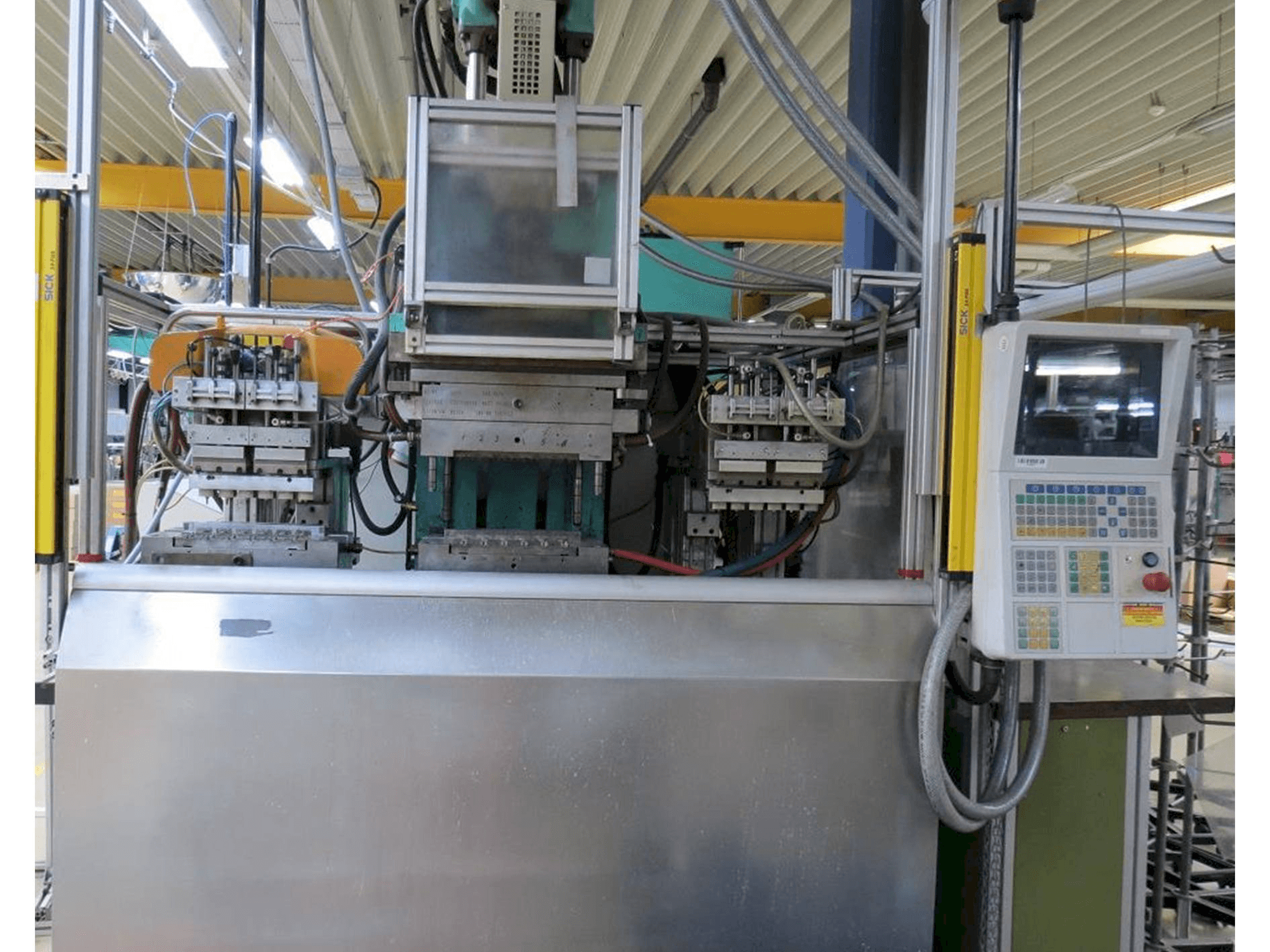 Mašīnas Arburg Allrounder CENTEX 270 C 400-100 pretskats