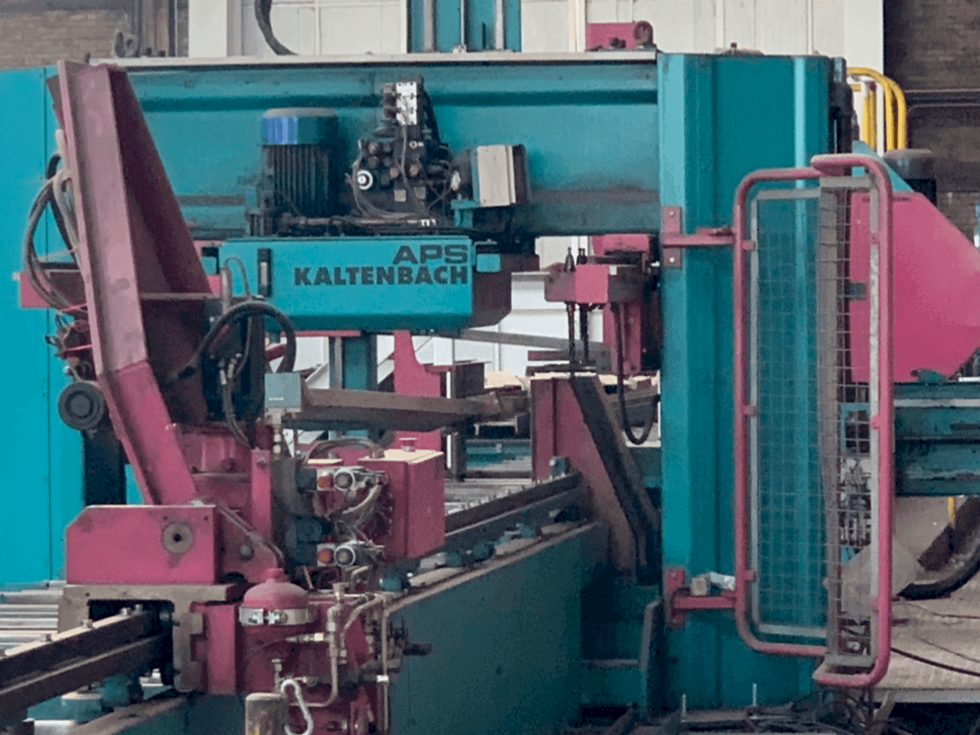 Mašīnas KALTENBACH KBS 851 DGNC pretskats