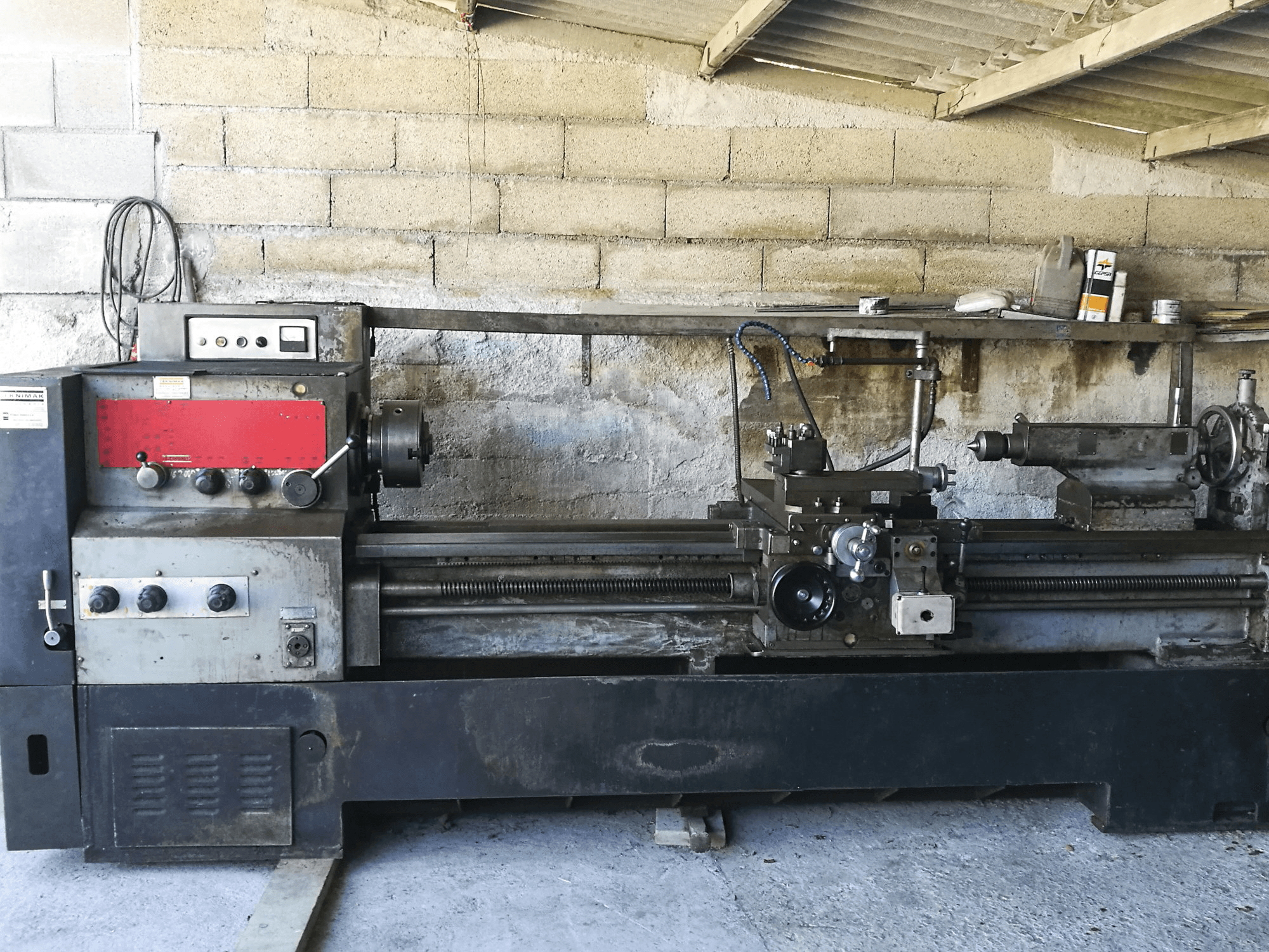 Mašīnas TEKNIMAK MK 6047 pretskats
