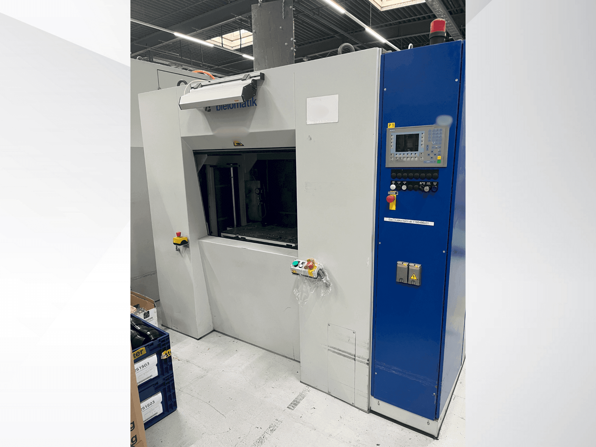 Mašīnas bielomatik K3212 pretskats