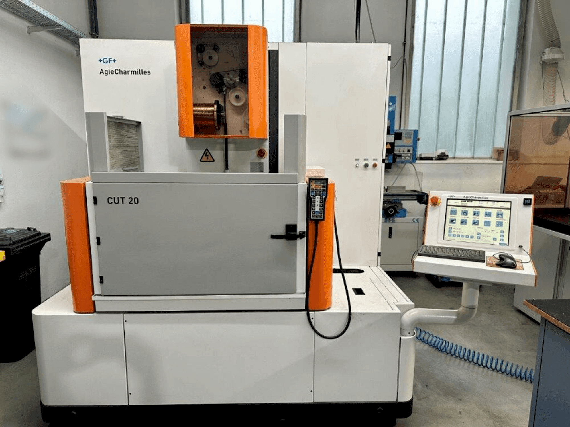 Mašīnas AGIE CUT 20 pretskats